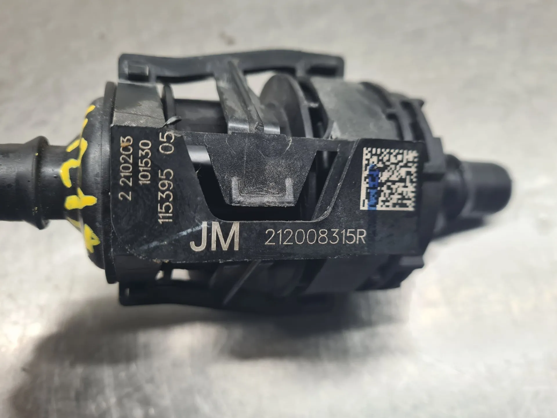 Water pump RENAULT Megane IV (B9A/M_) Imagem-4