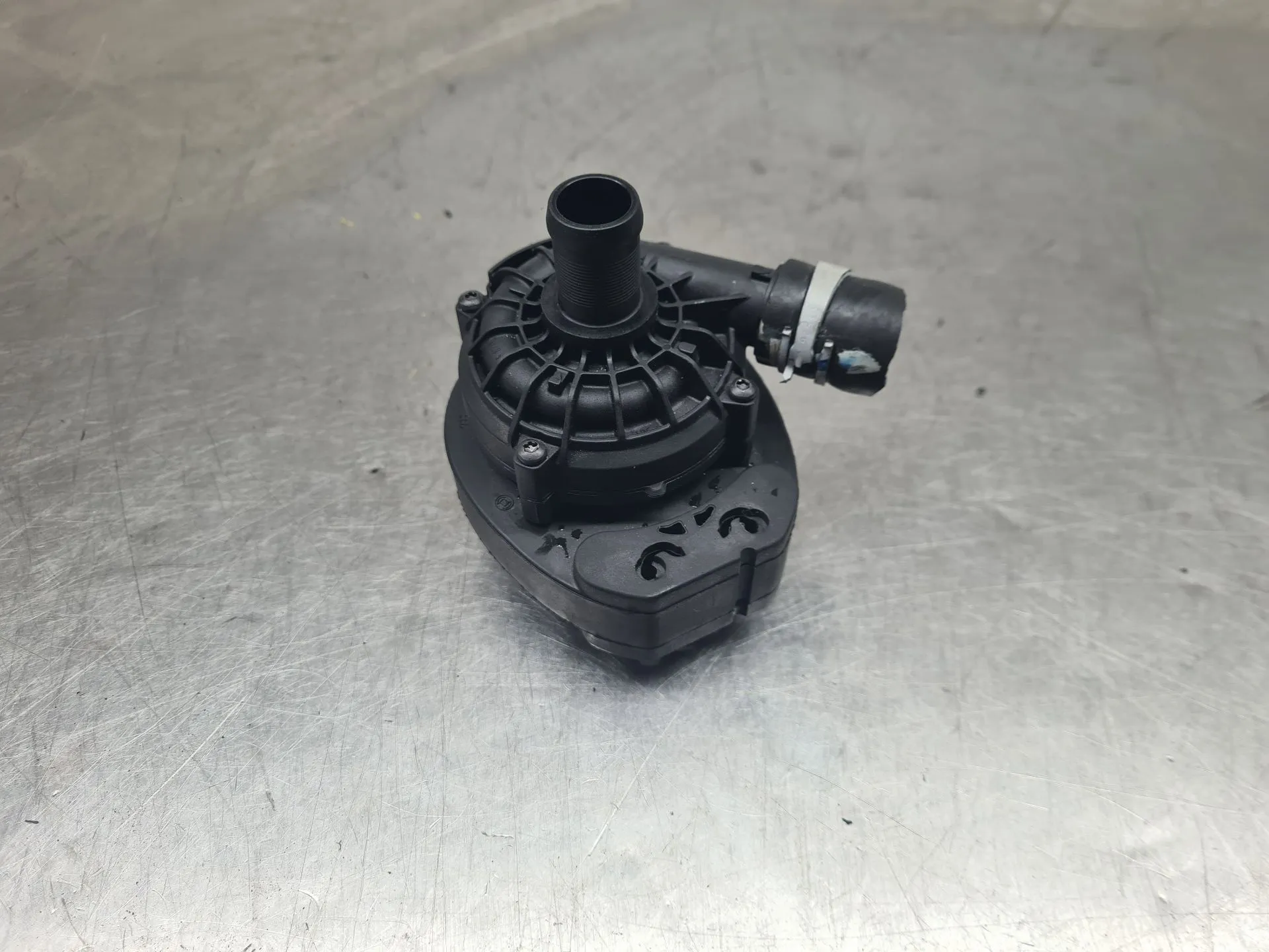 Water pump RENAULT Symbioz Imagem-2