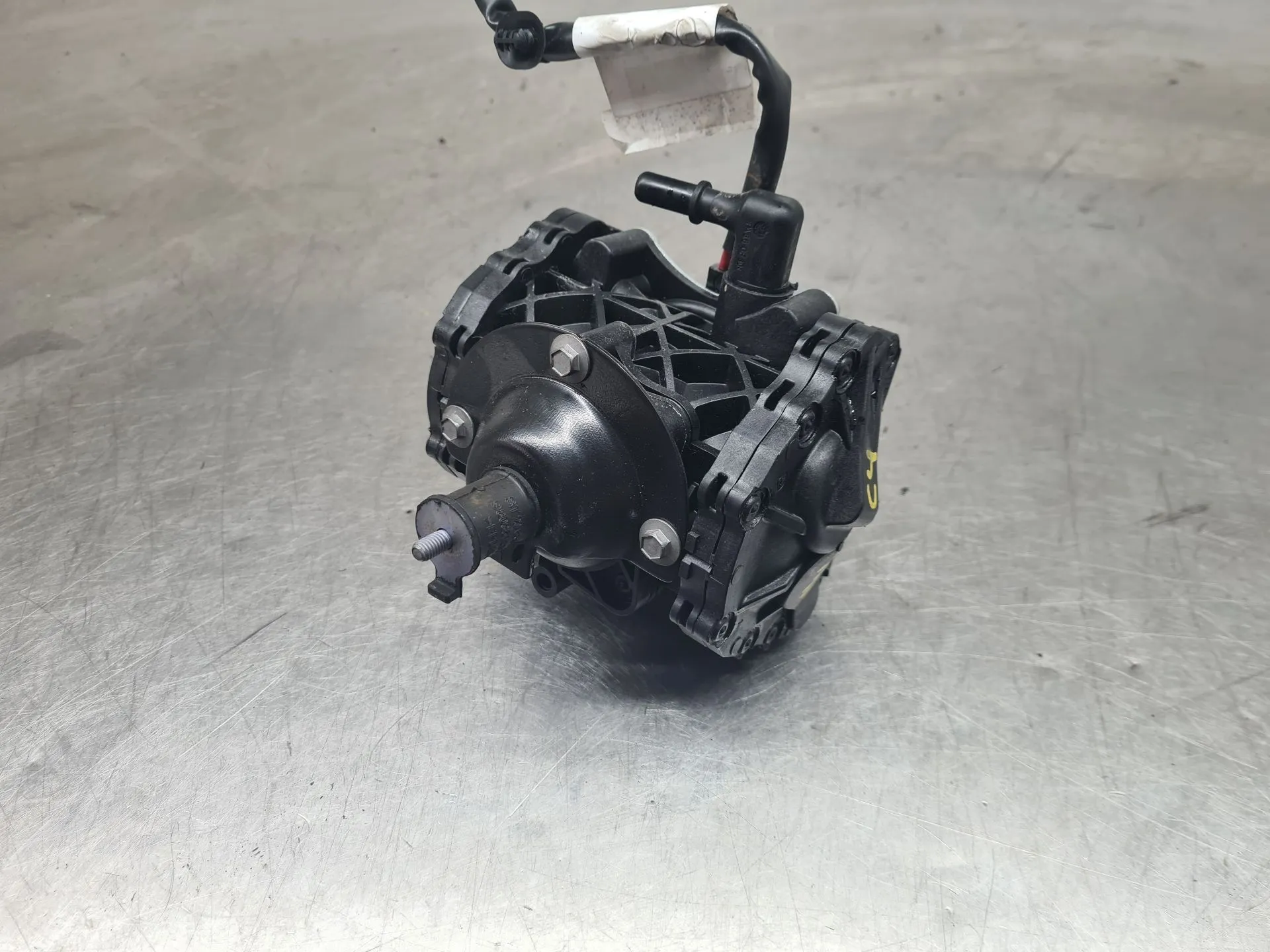 Brake booster / vacuum pump CITROËN C4 III Imagem-4