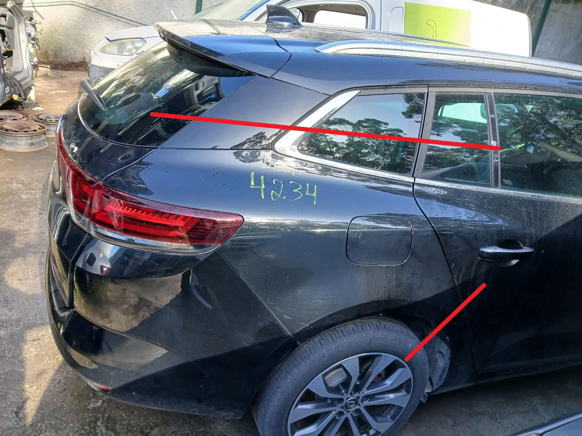 Right rear quarter panel RENAULT Megane IV Grandtour (K9A/M_)