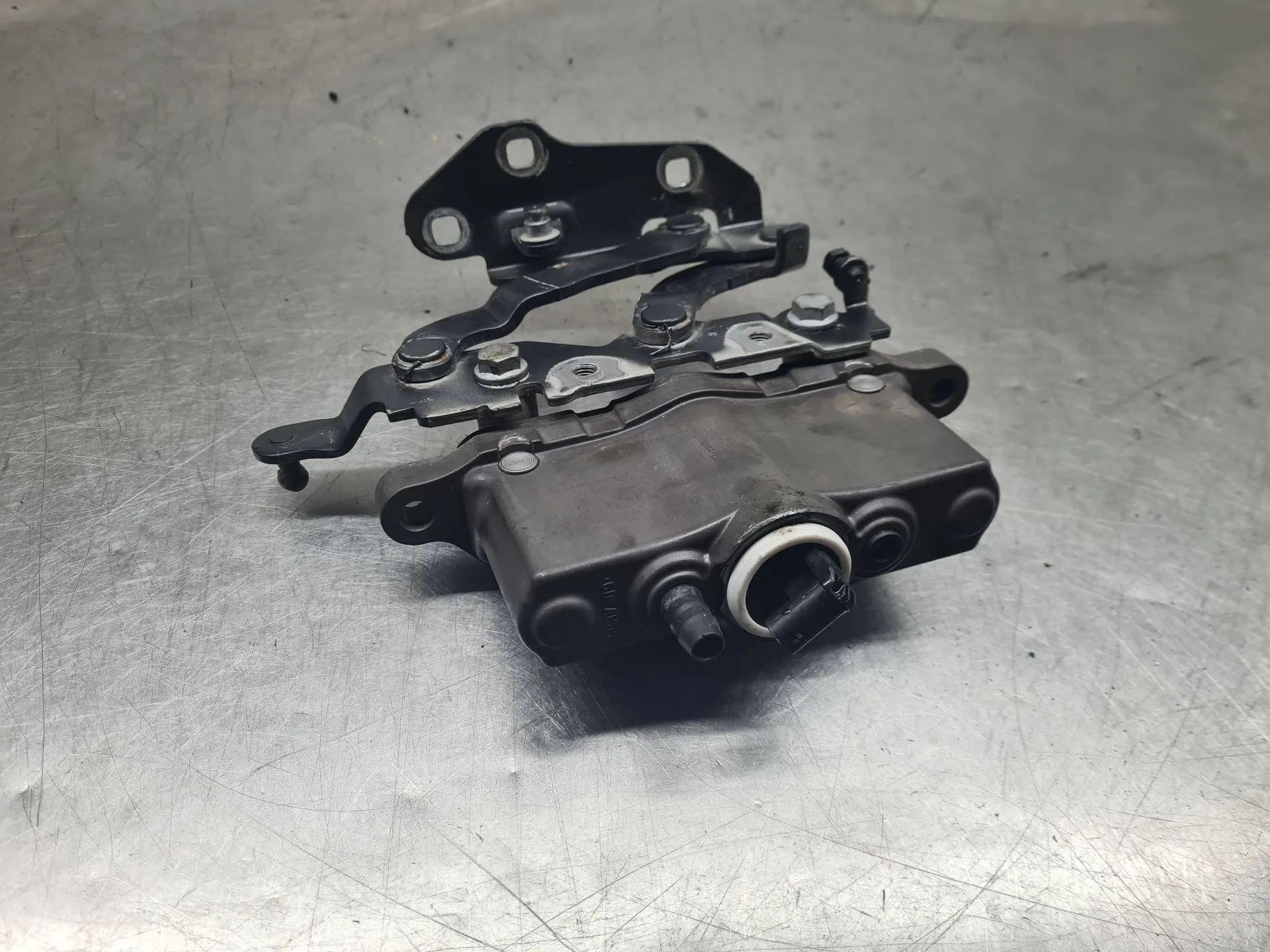 Atuador MERCEDES-BENZ Classe E Coupé (C207) Imagem-1