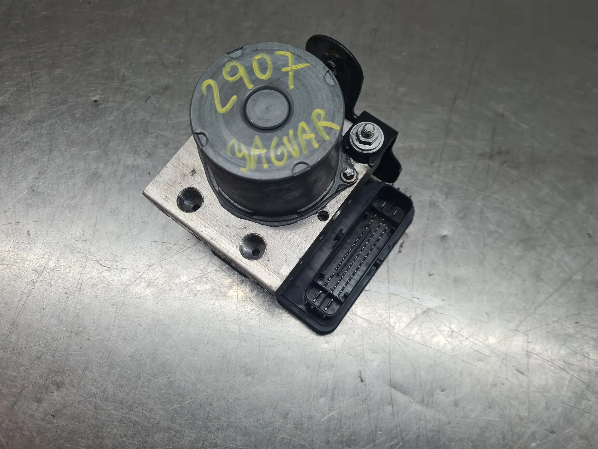 ABS JAGUAR F-Pace (X761) Imagem-2