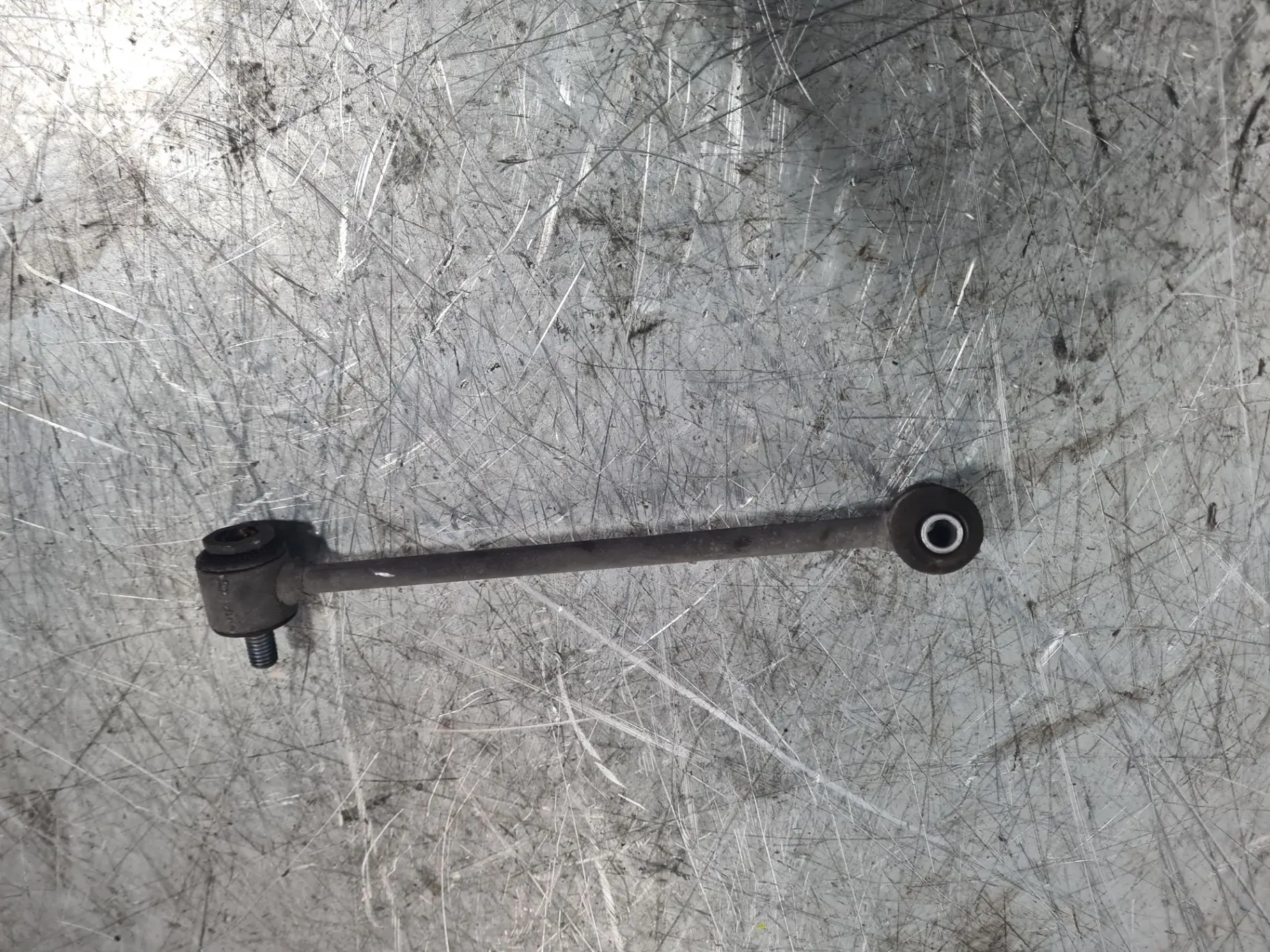 Tie rods / stabilizer links MERCEDES-BENZ Classe E (W212) Imagem-1