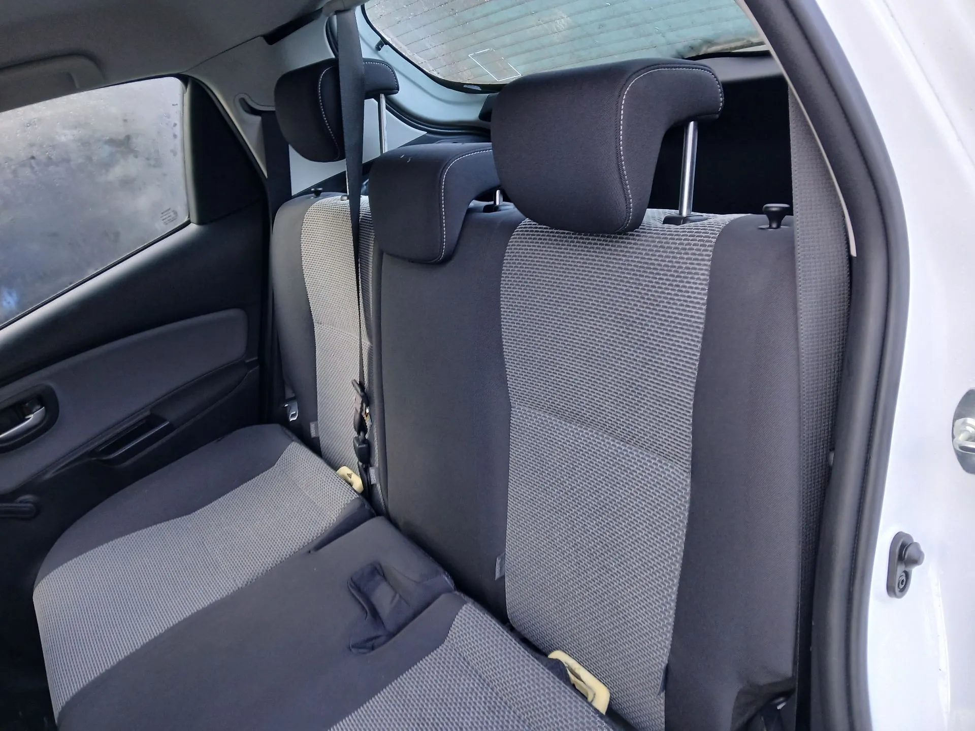 Conjunto de Bancos TOYOTA Yaris (_P13_) Imagem-4