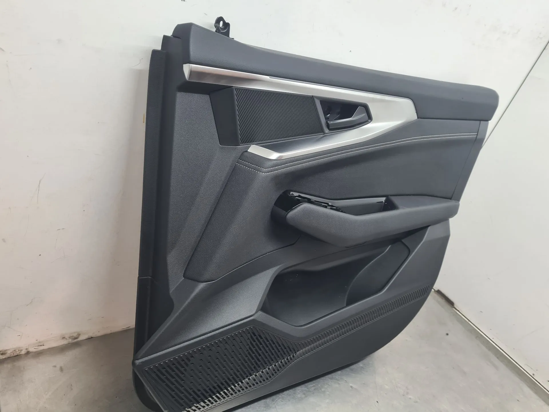 Rivestimento porta anteriore destra RENAULT Austral Imagem-1