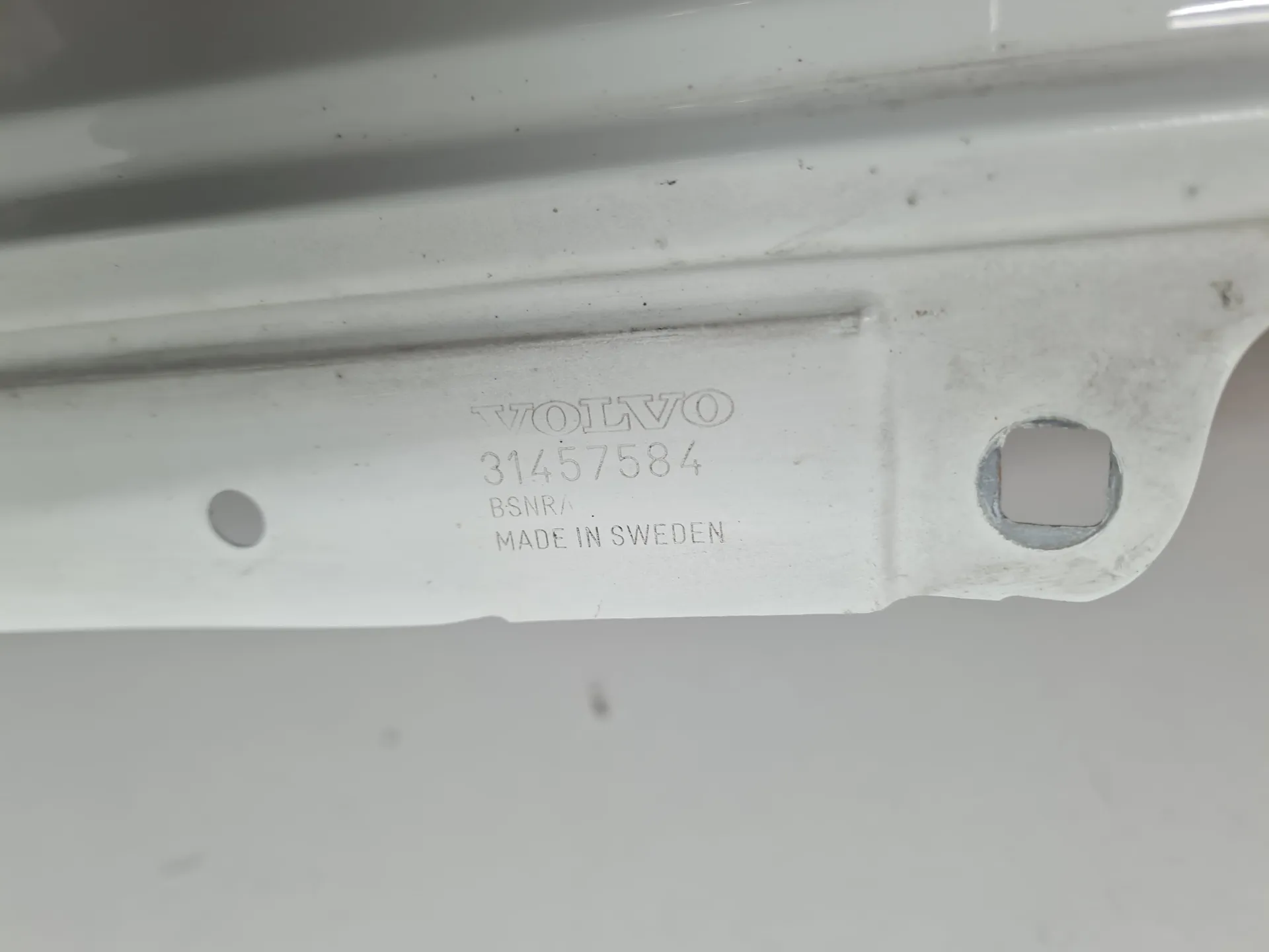 Guarda-lamas direito VOLVO XC40 (536) Imagem-4