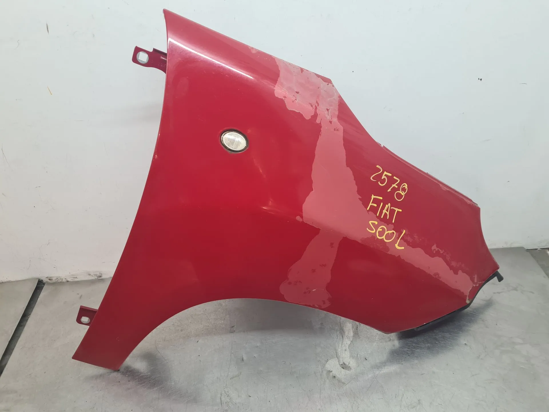 Guarda-lamas direito FIAT 500L (351_, 352_)