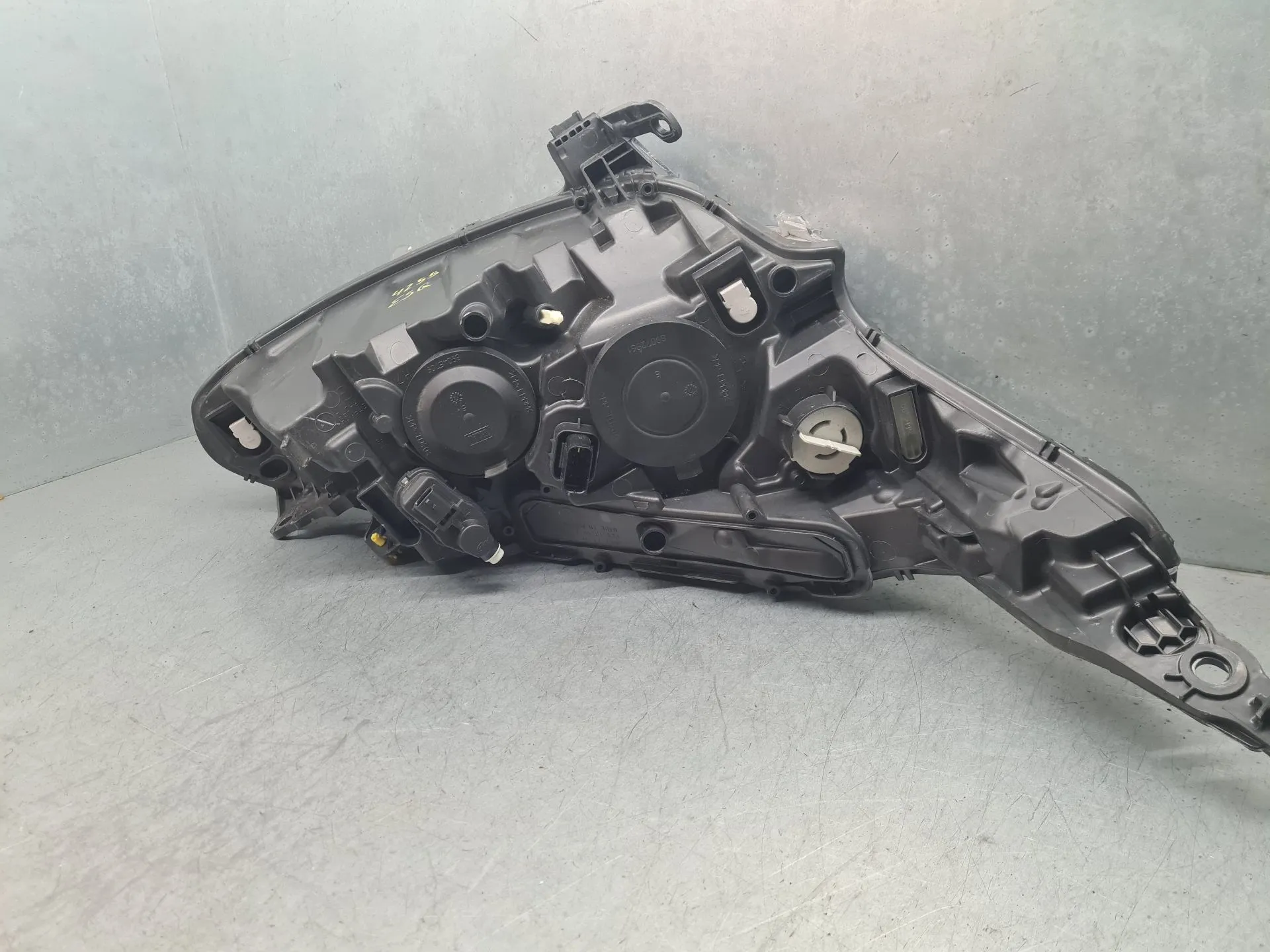 Phare avant gauche PEUGEOT 208 Imagem-6