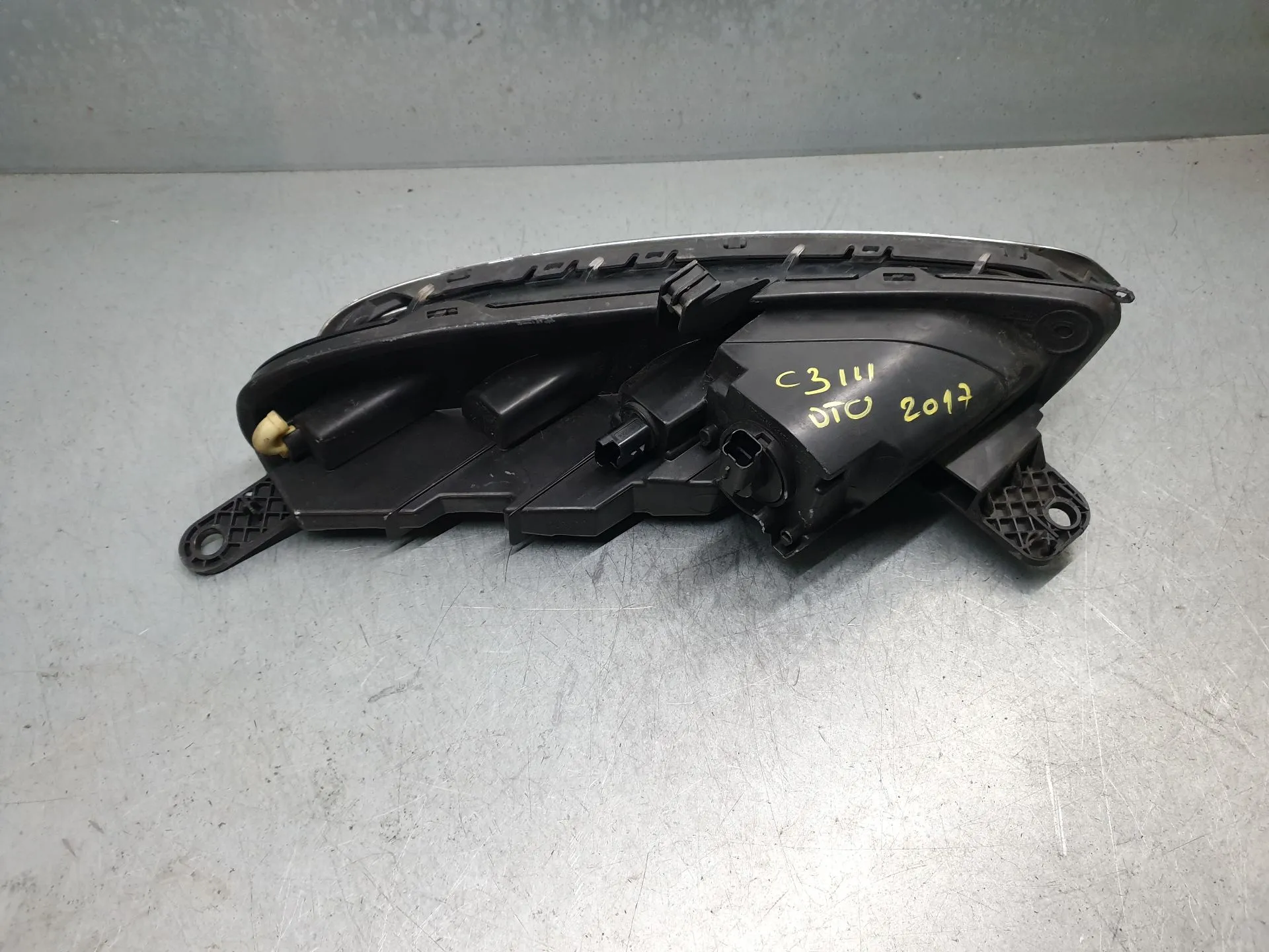 Lumière diurne Droite CITROËN C3 III (SX) Imagem-4