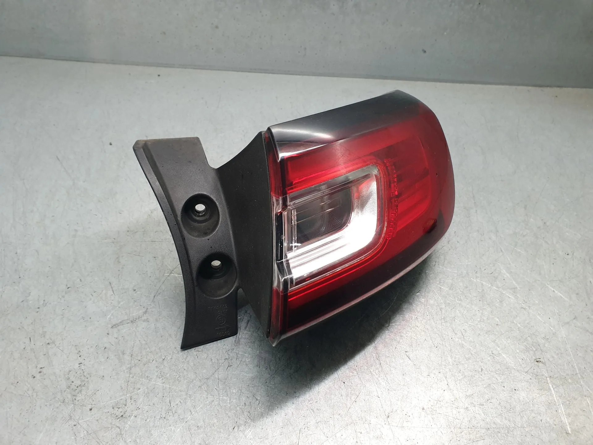 Right Tail light RENAULT Clio IV (BH_) Imagem-2