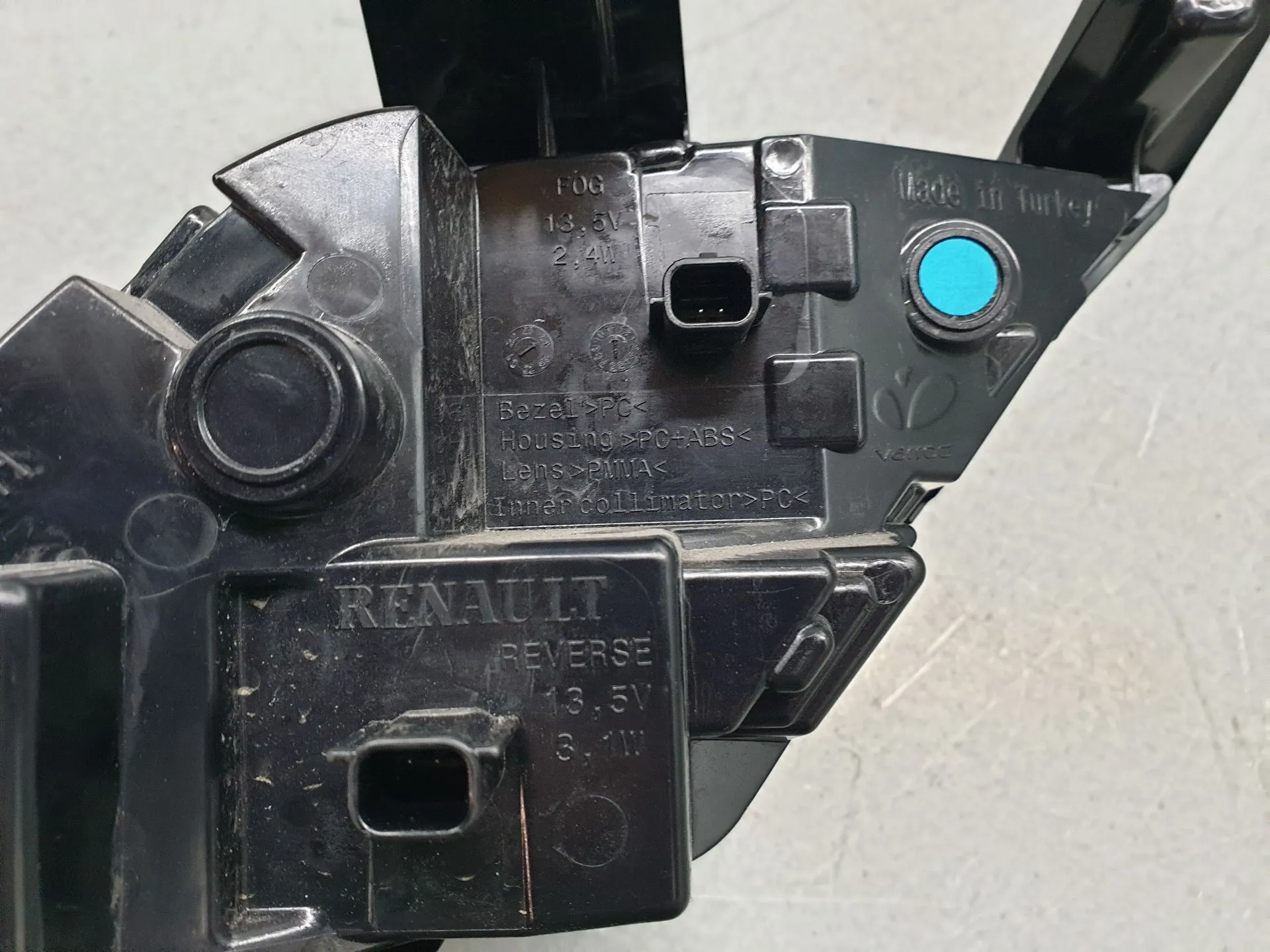 Right rear fog light RENAULT Austral Imagem-5