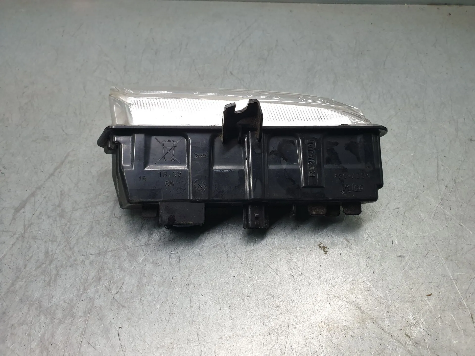 Daytime running light right RENAULT Clio IV Grandtour (KH_) Imagem-3