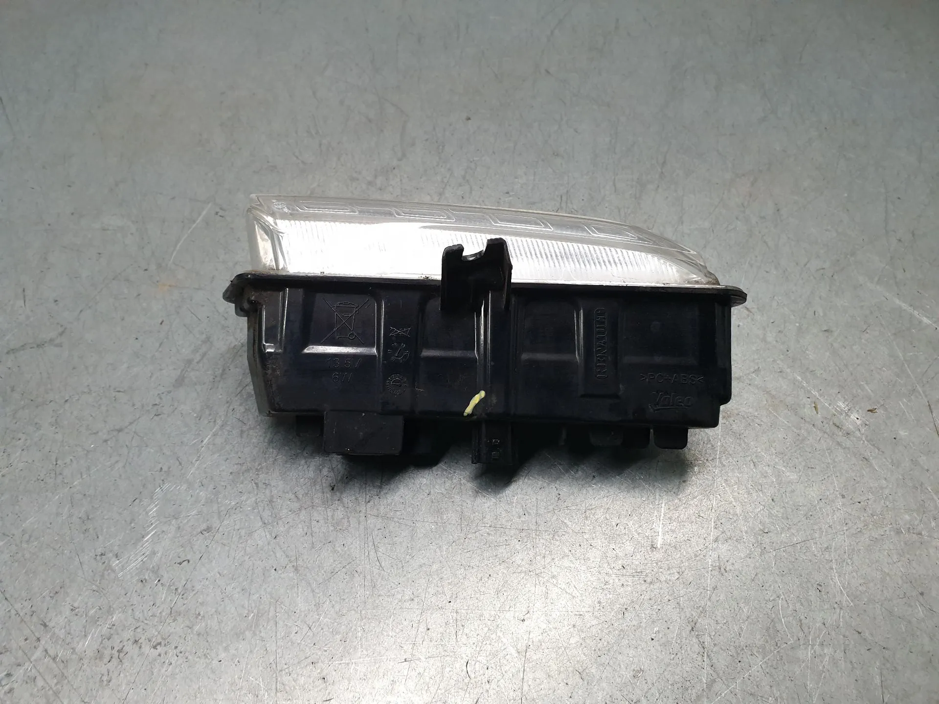Daytime running light left RENAULT Captur (J5_) Imagem-3