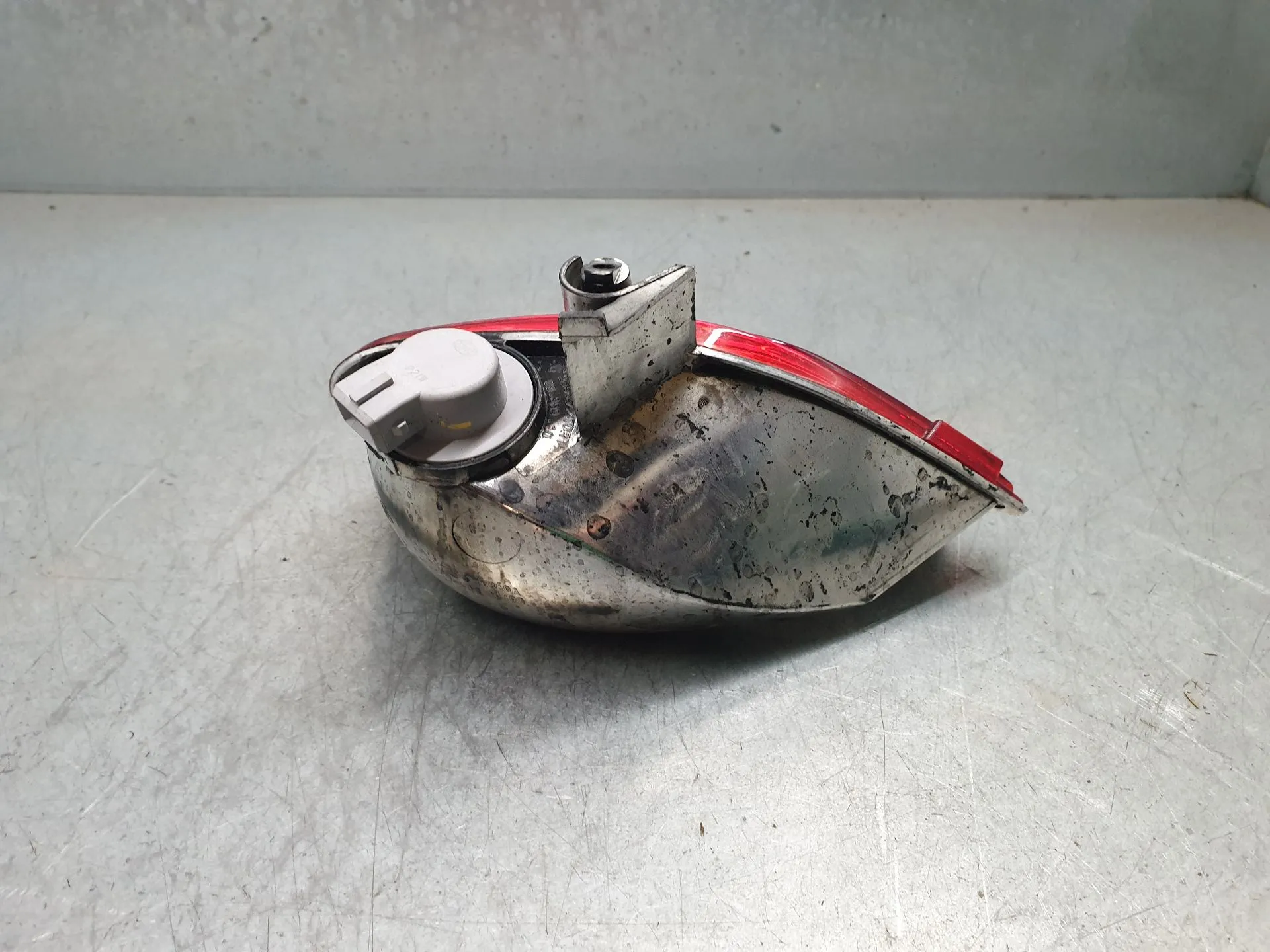 Left rear fog light DACIA Sandero III Imagem-4