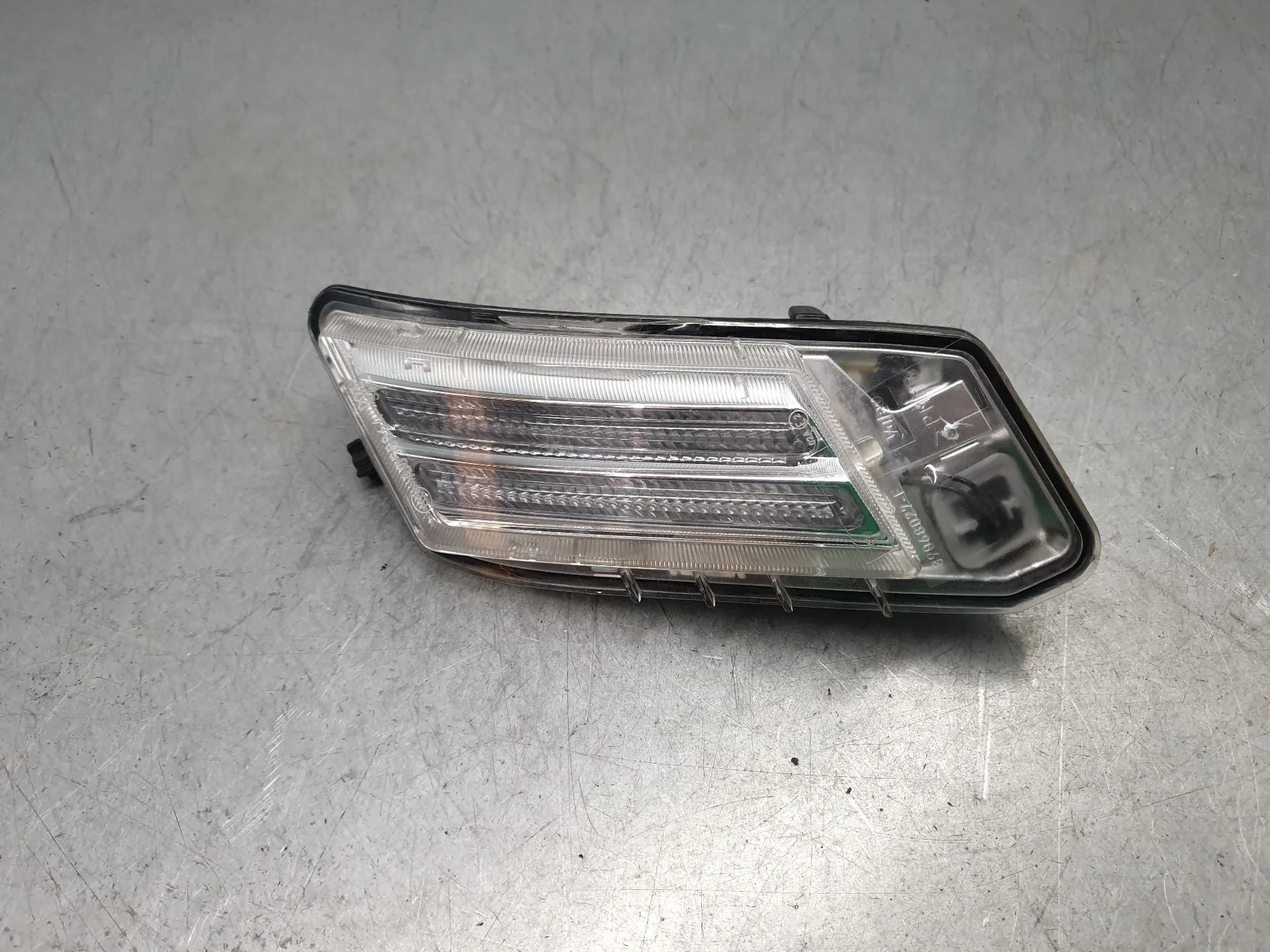 Lumière diurne gauche VOLVO XC60 I (156)