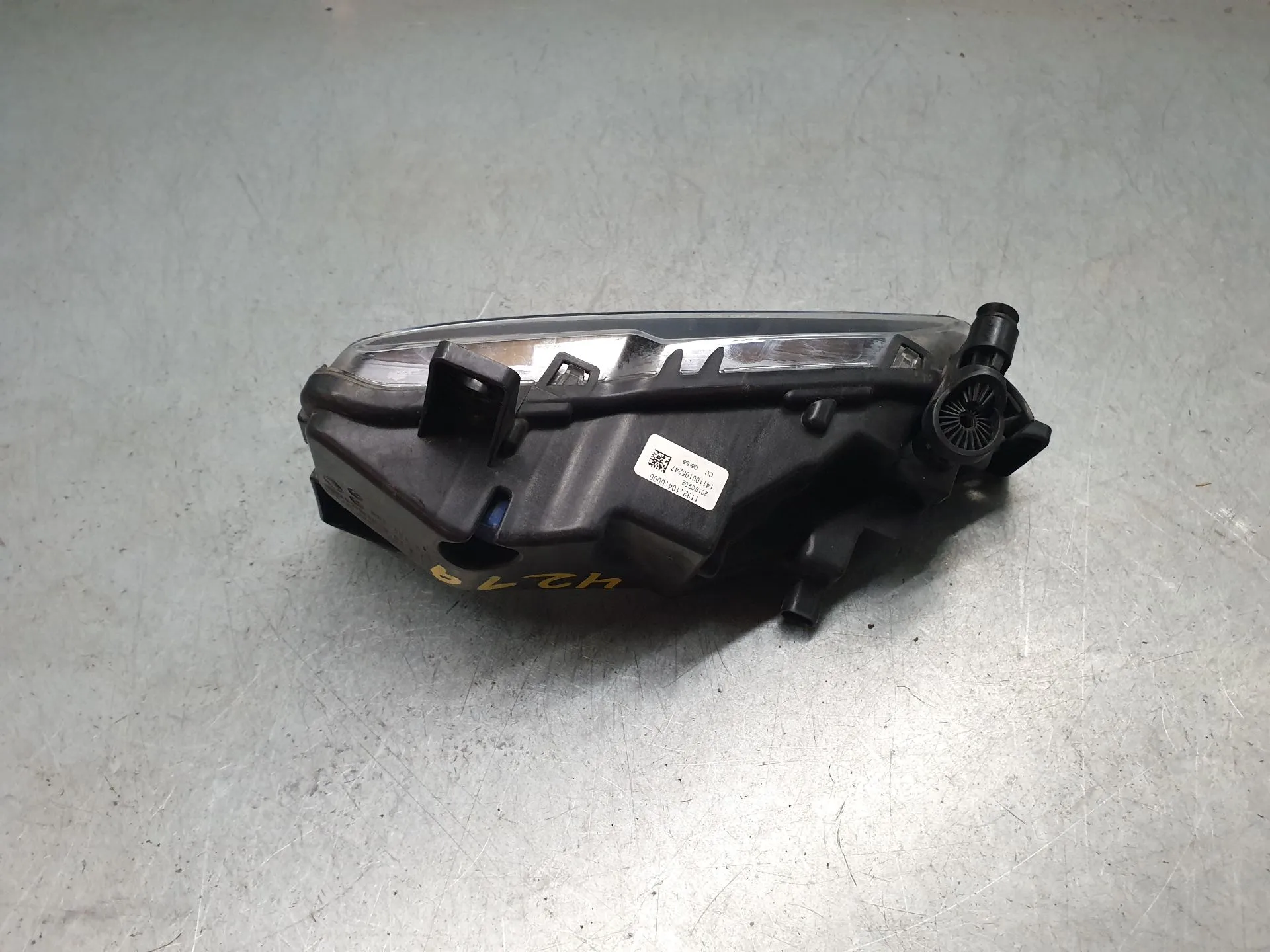 Feu antibrouillard Avant Droite BMW 1 (F40) Imagem-3