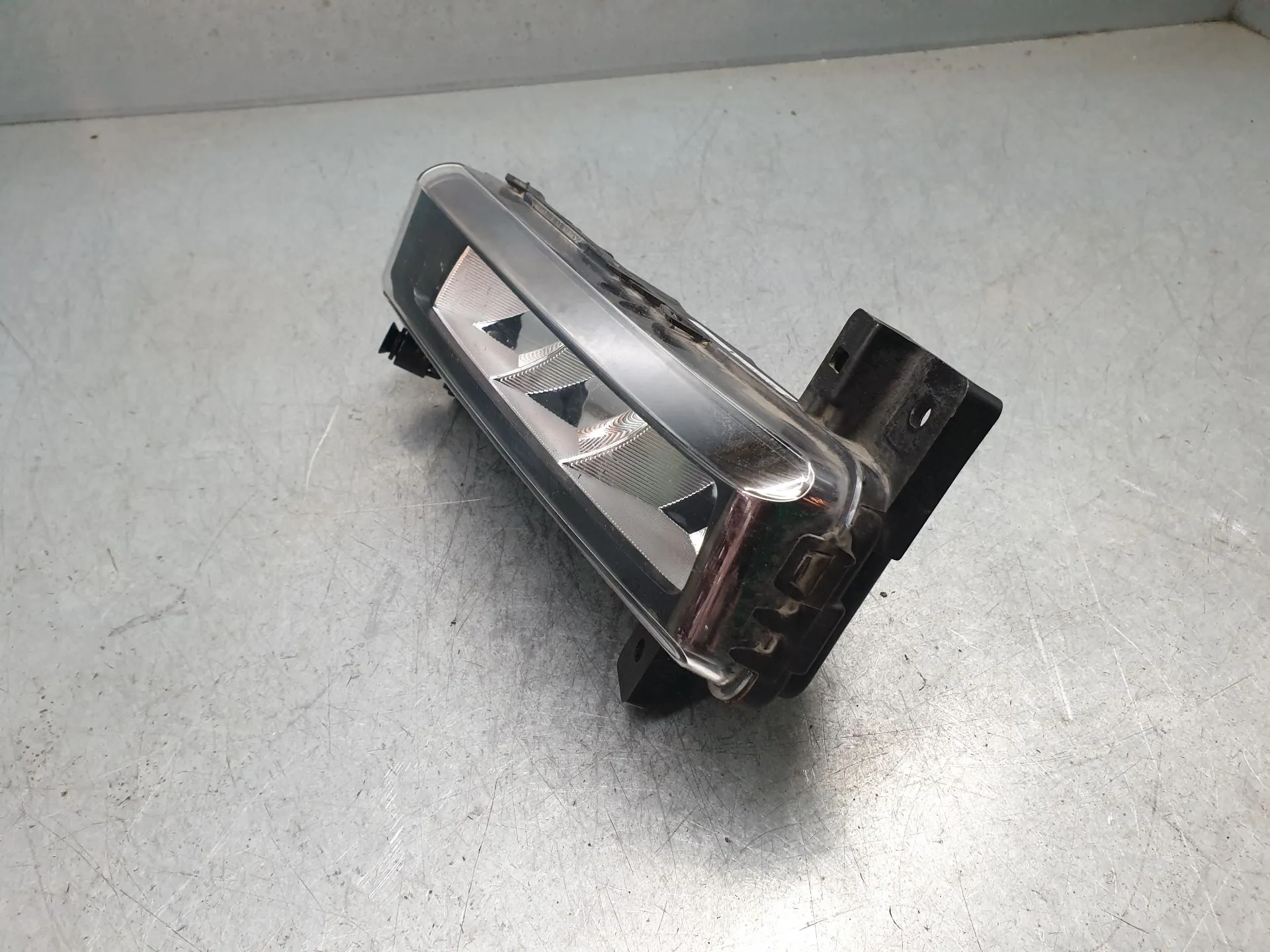 Left front fog light BMW 1 (F40) Imagem-2