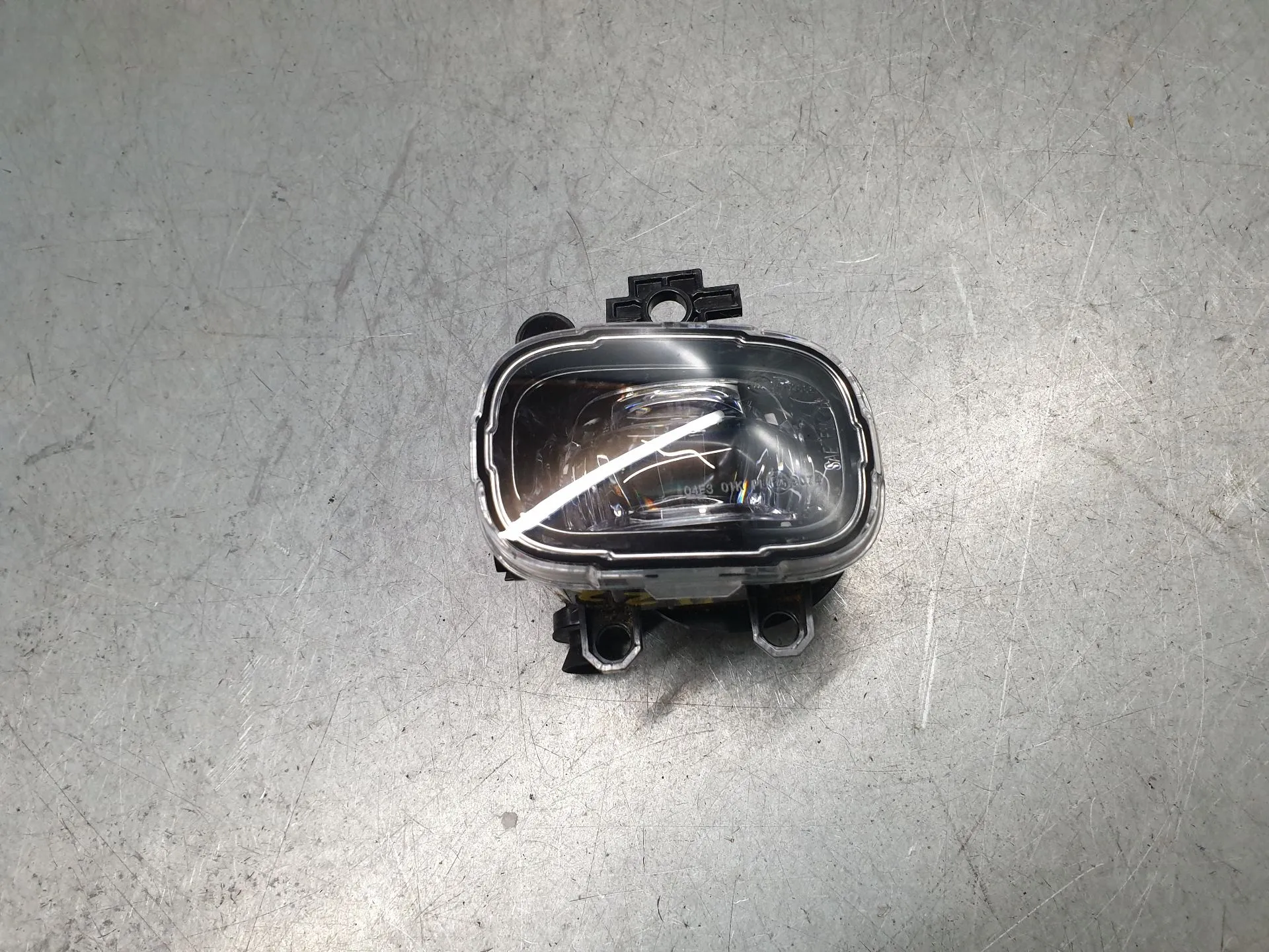 Feu antibrouillard Avant Gauche RENAULT Megane IV Grandtour (K9A/M_)