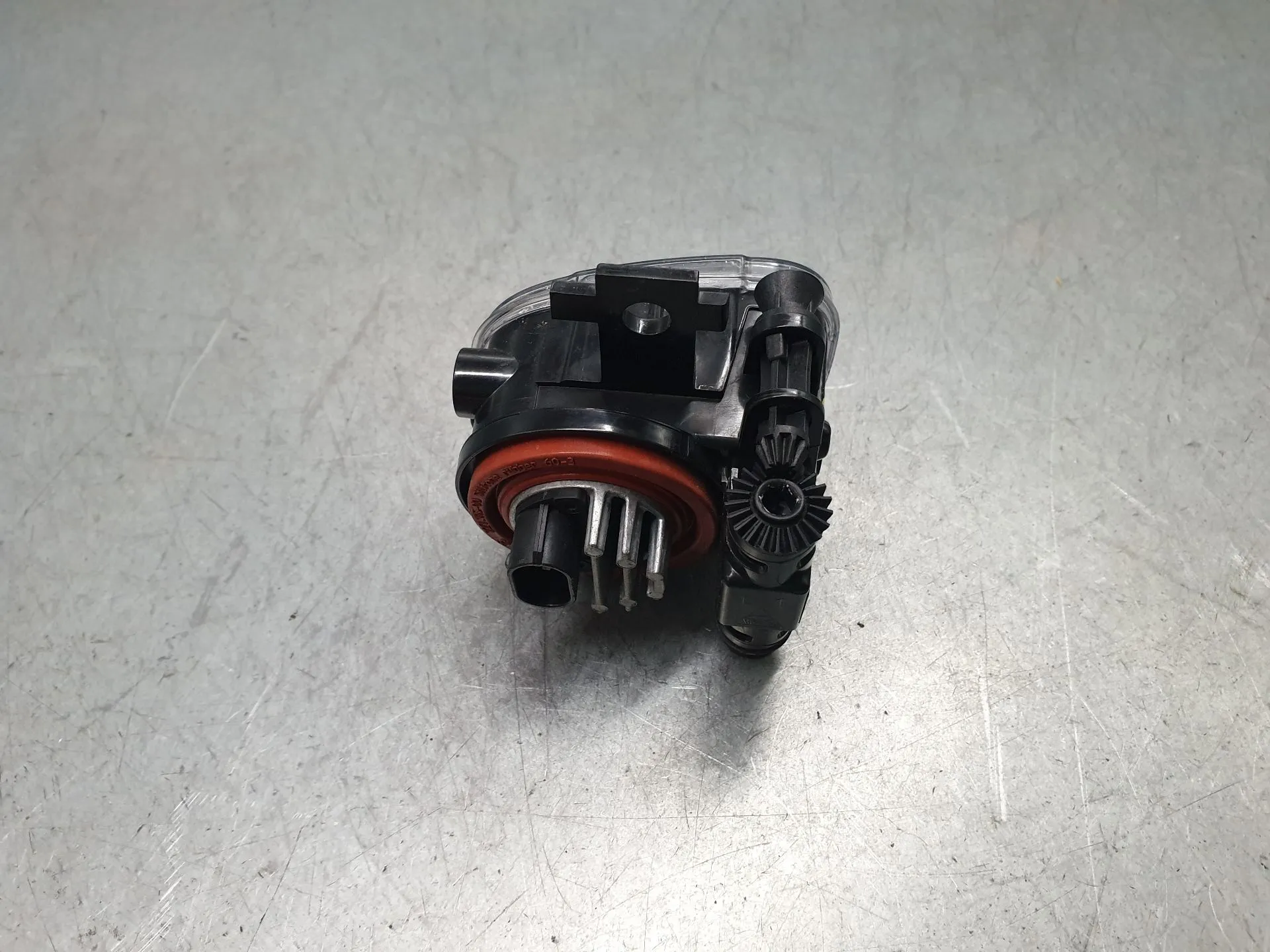 Left front fog light RENAULT Megane IV Grandtour (K9A/M_) Imagem-3