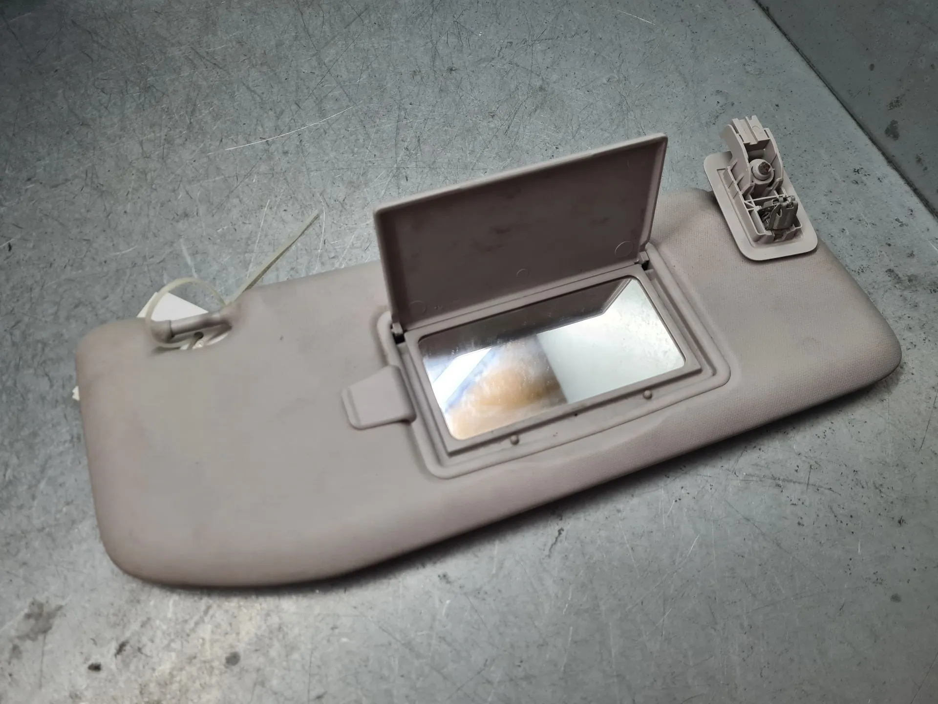 Pála de sol direita CITROËN C3 III Van (SX_, SY_) Imagem-1