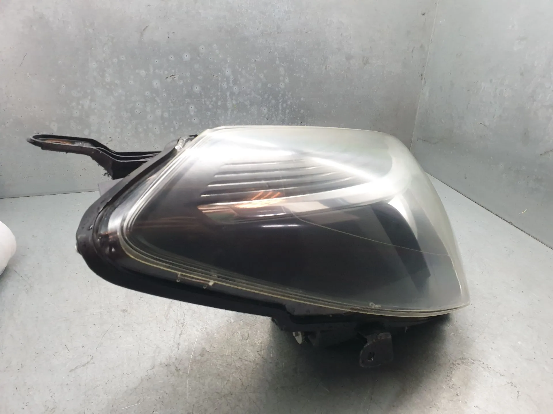 Right Headlight TOYOTA Yaris (_P13_) Imagem-2