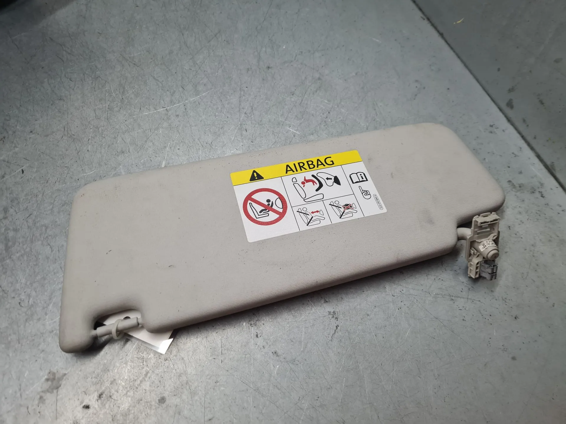 Pála de sol direita VOLKSWAGEN Golf VII (5G1, BQ1, BE1, BE2) Imagem-2