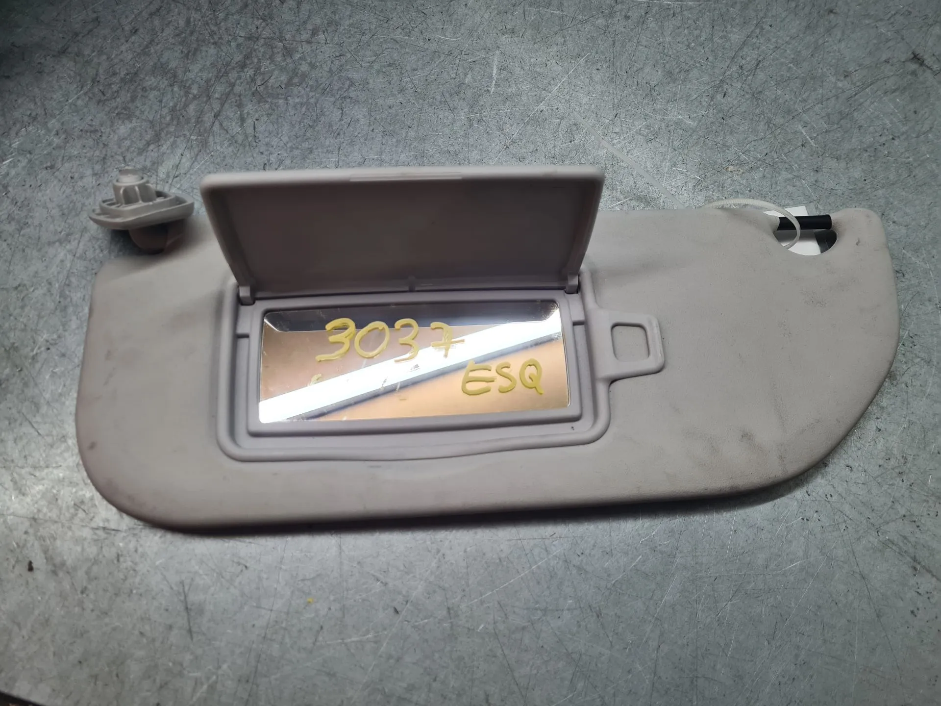 Pála de sol esquerda CITROËN C1 II Imagem-1