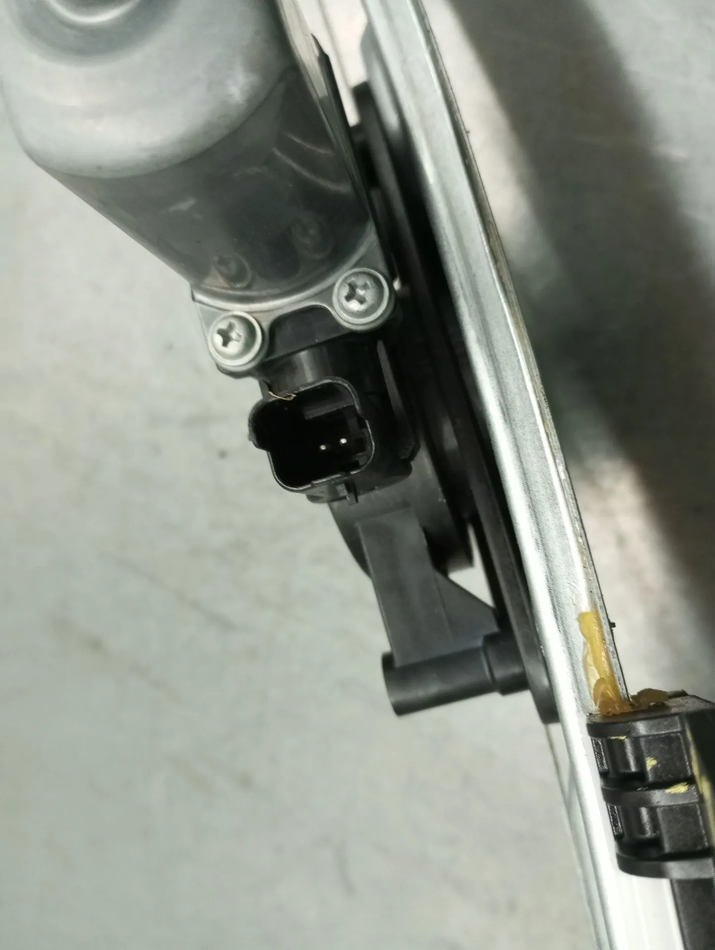 Elevador vidros frente direito DACIA Sandero III Imagem-2