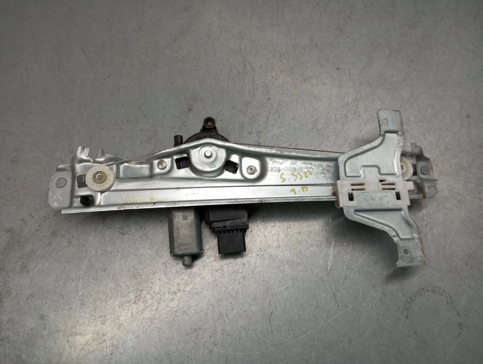 Elevador vidros trás direito CITROËN C3 III (SX)