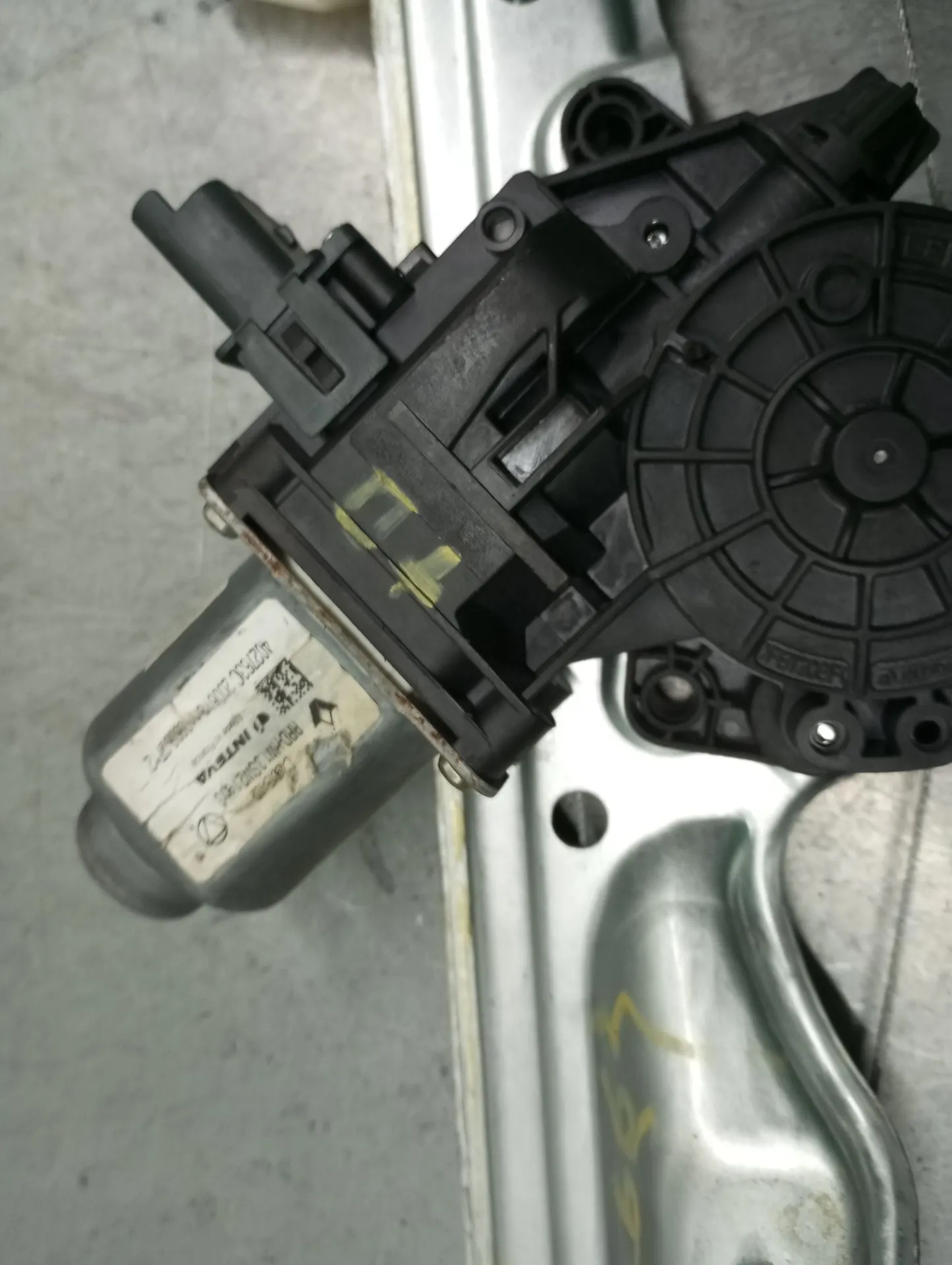 Elevador vidros trás direito PEUGEOT 208 II