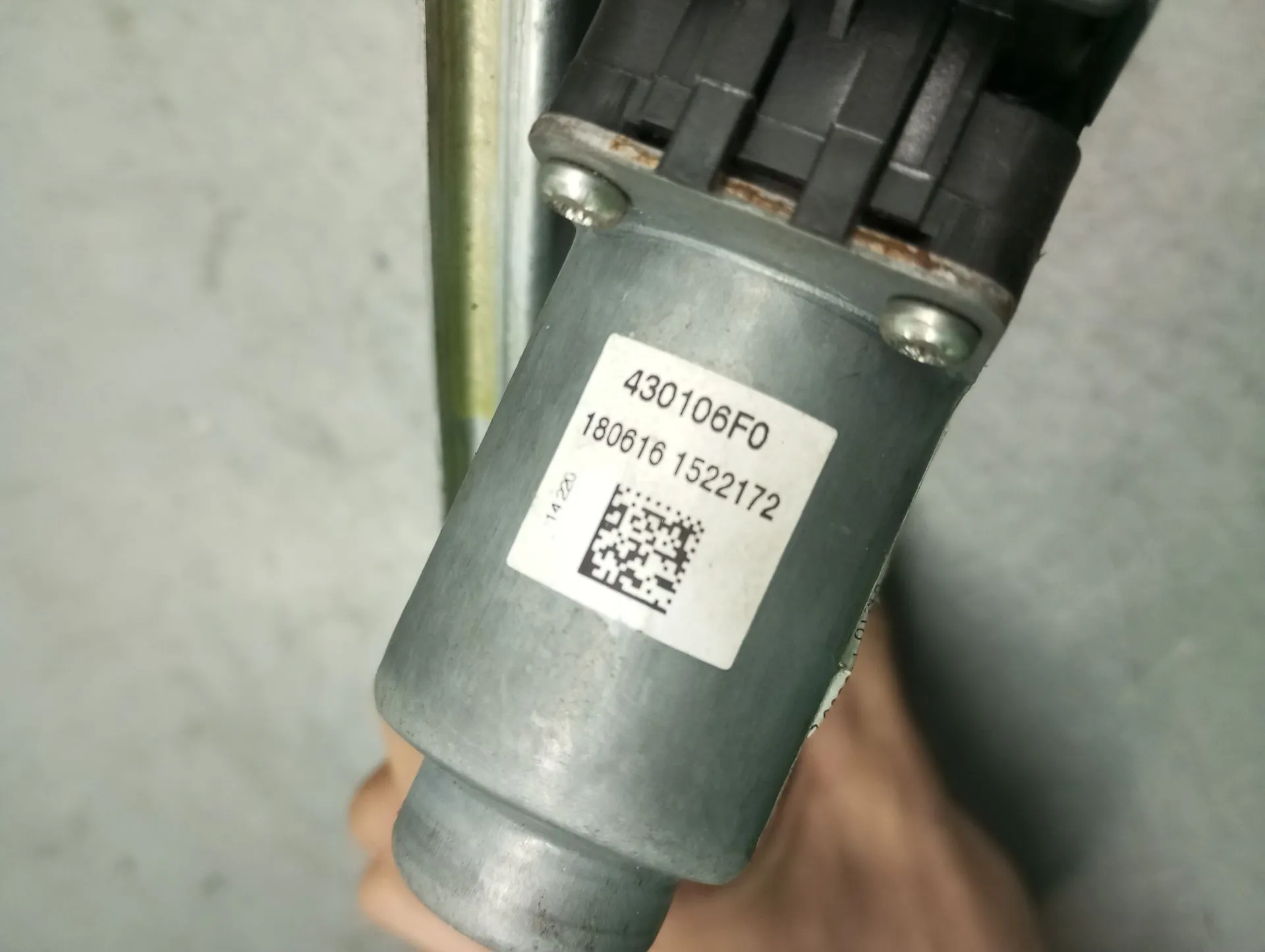 Elevador vidros trás direito PEUGEOT 208 II Imagem-3