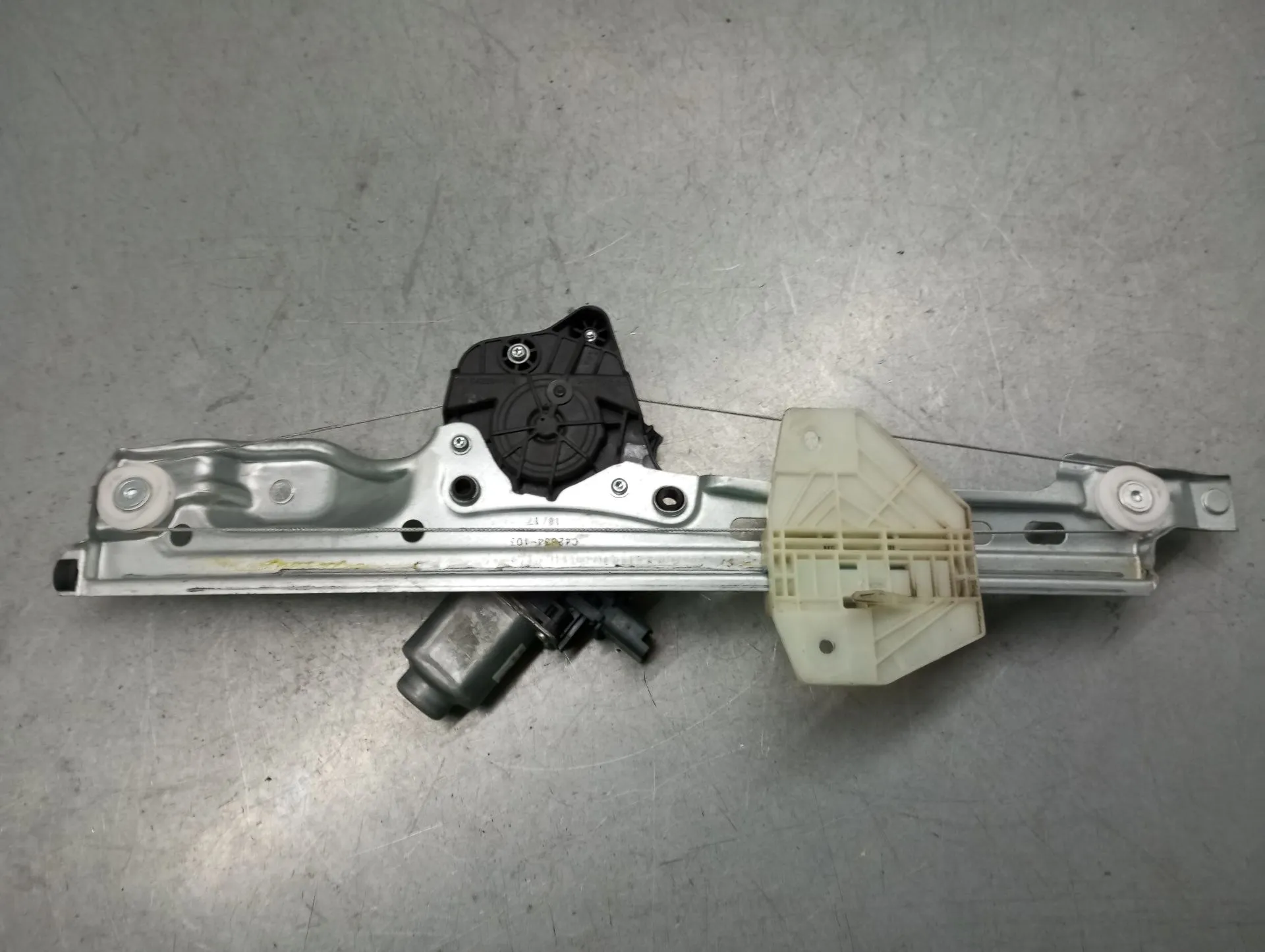 Elevador vidros trás direito PEUGEOT 208 II Imagem-4