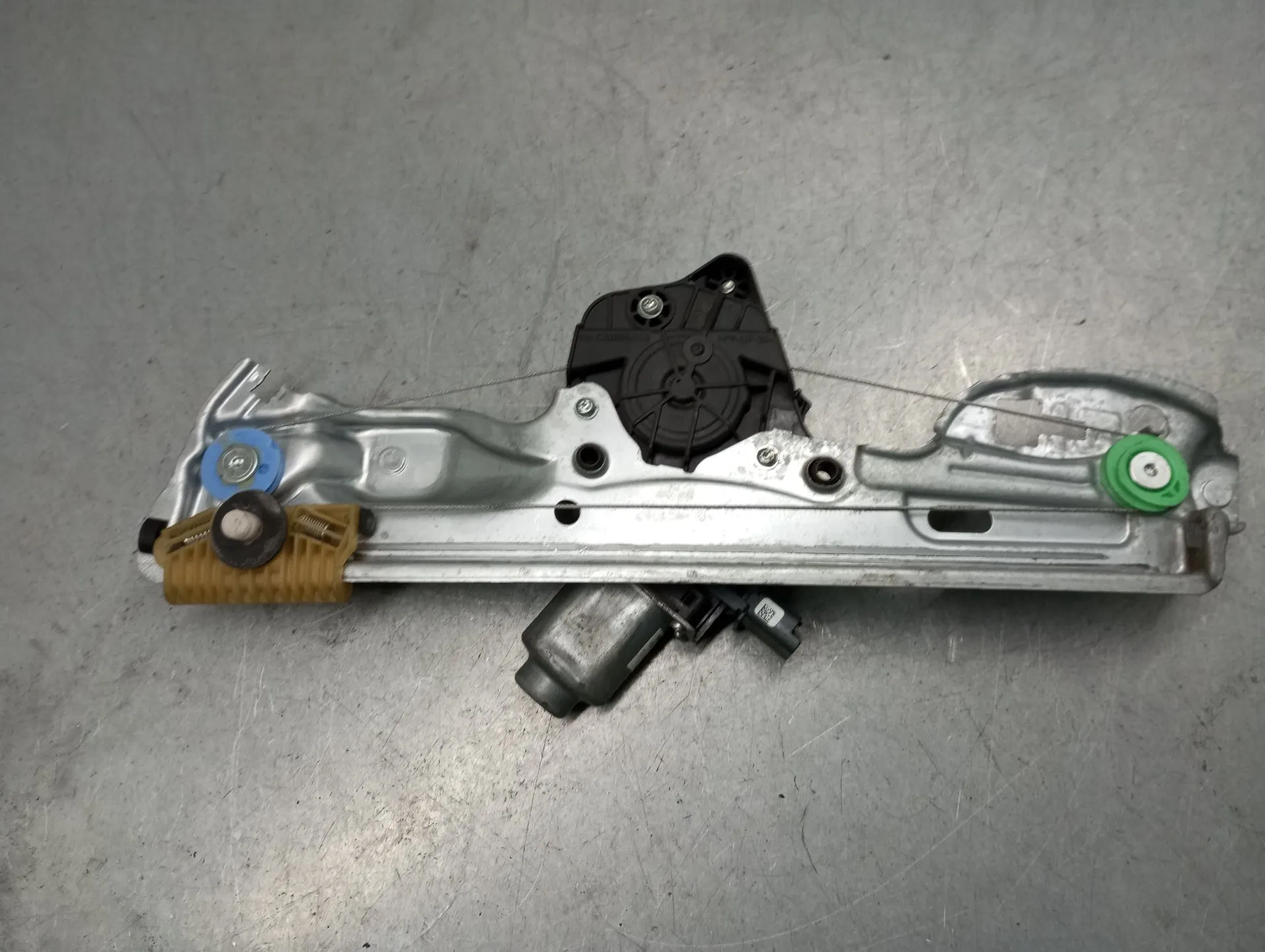 Elevador vidros trás direito RENAULT Megane IV (B9A/M_) Imagem-1