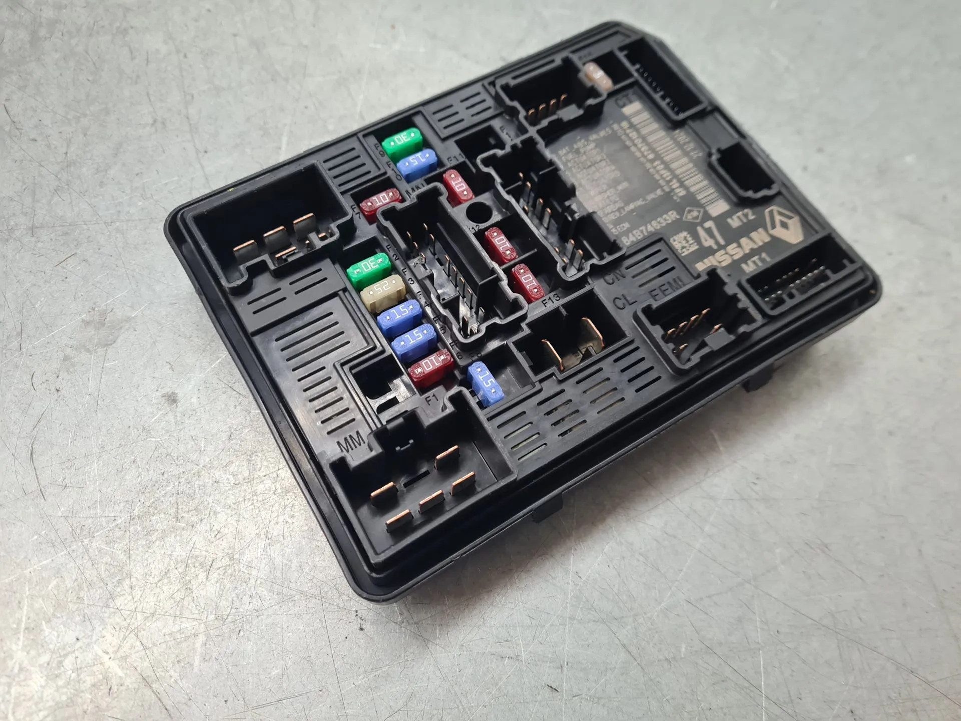 Caixa fusíveis / SAM / BSI RENAULT Arkana I Imagem-1