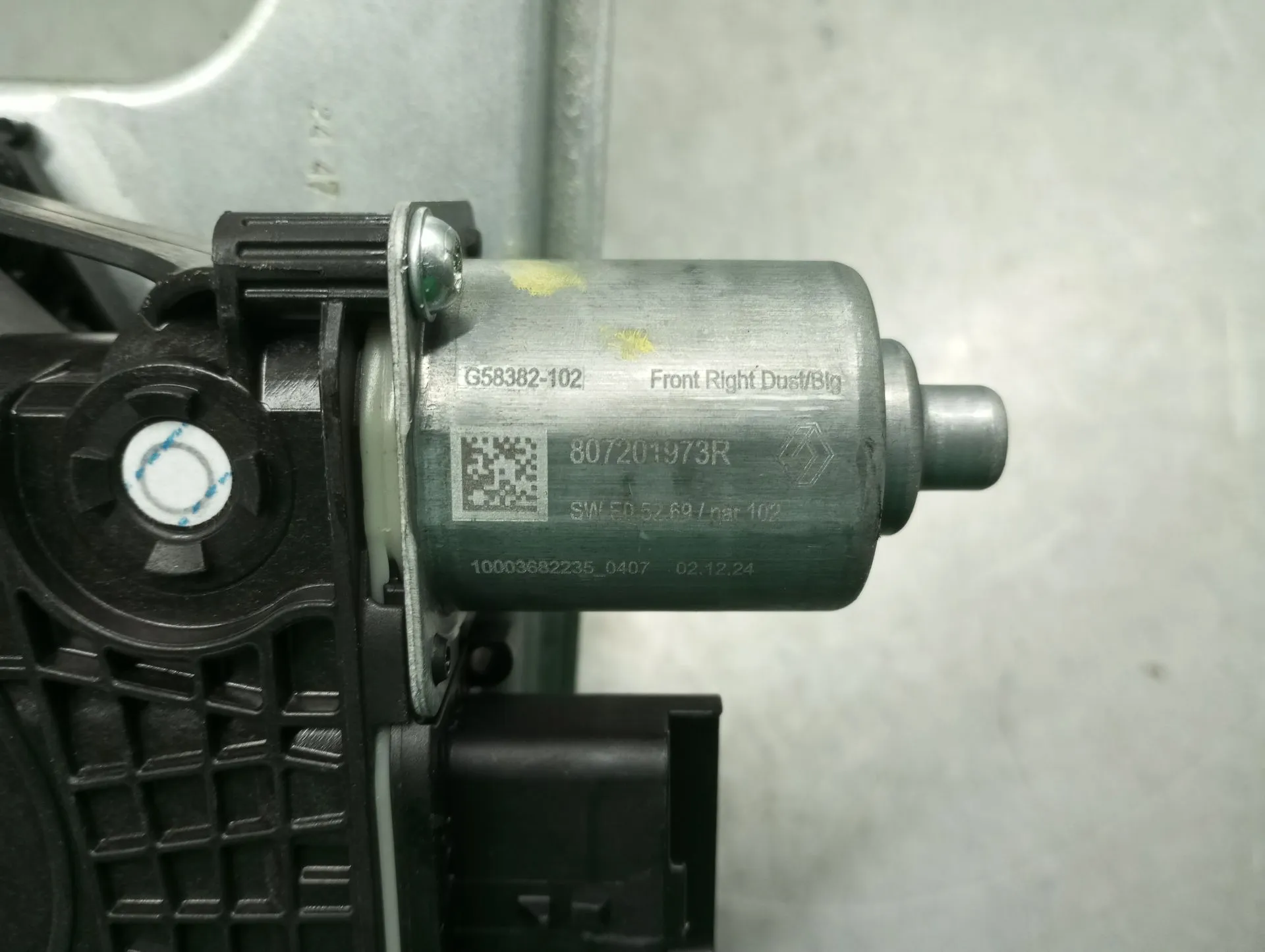 Elevador vidros frente direito DACIA Duster III (P1310) Imagem-2