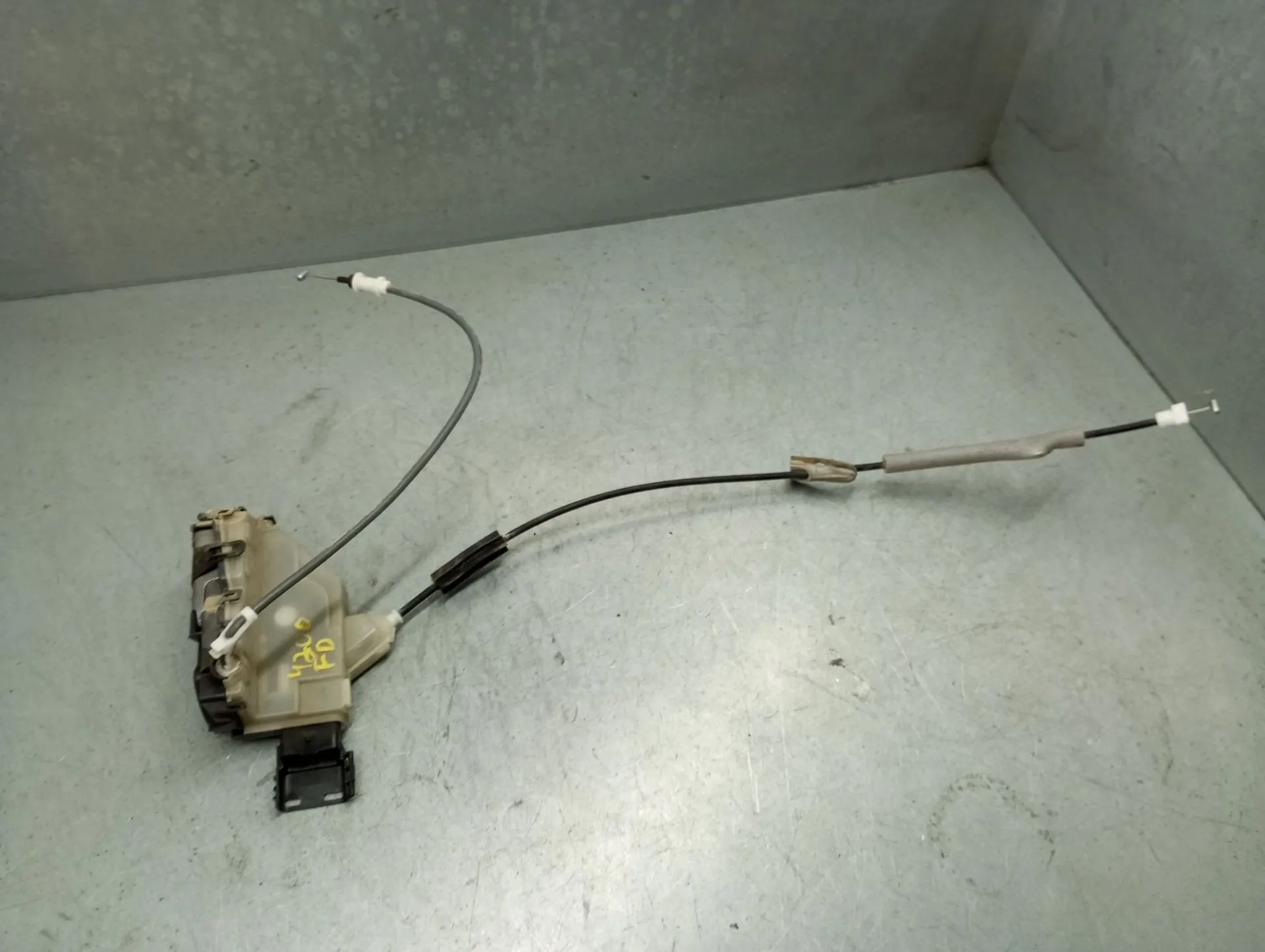 Fechadura / fecho porta frente direito PEUGEOT Expert