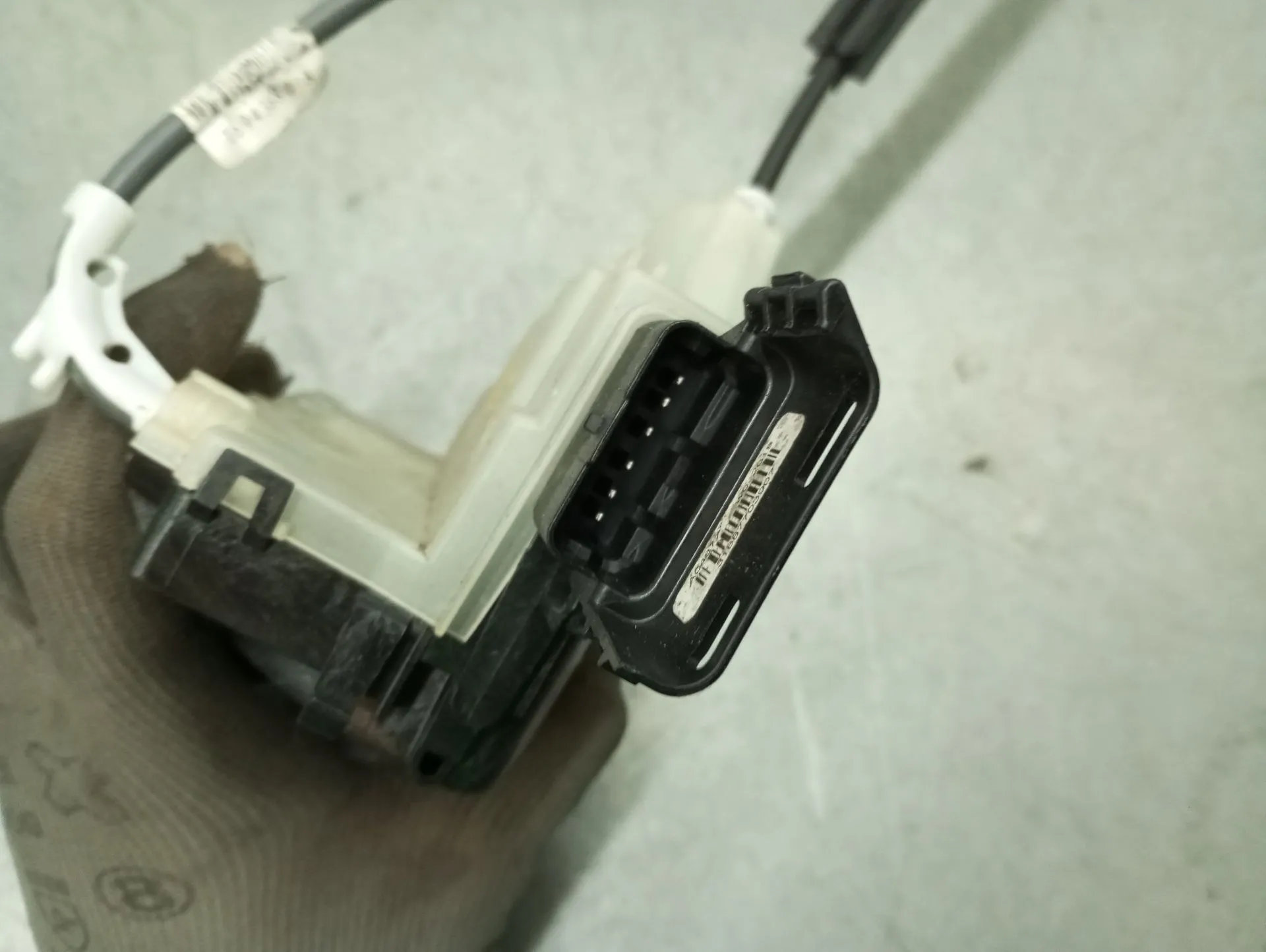 Fechadura / fecho porta trás direito CITROËN C5 Aircross Imagem-2