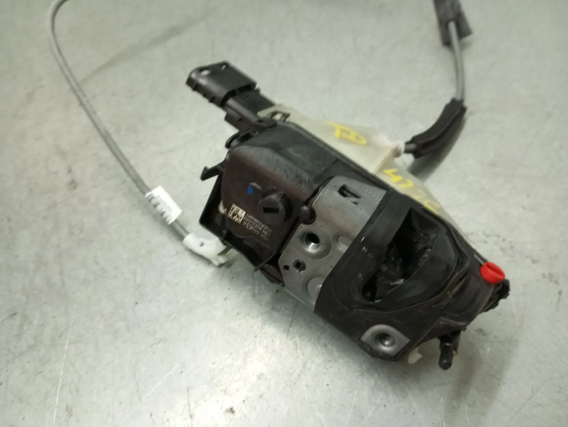 Fechadura / fecho porta trás direito PEUGEOT 2008 II (U_) Imagem-1