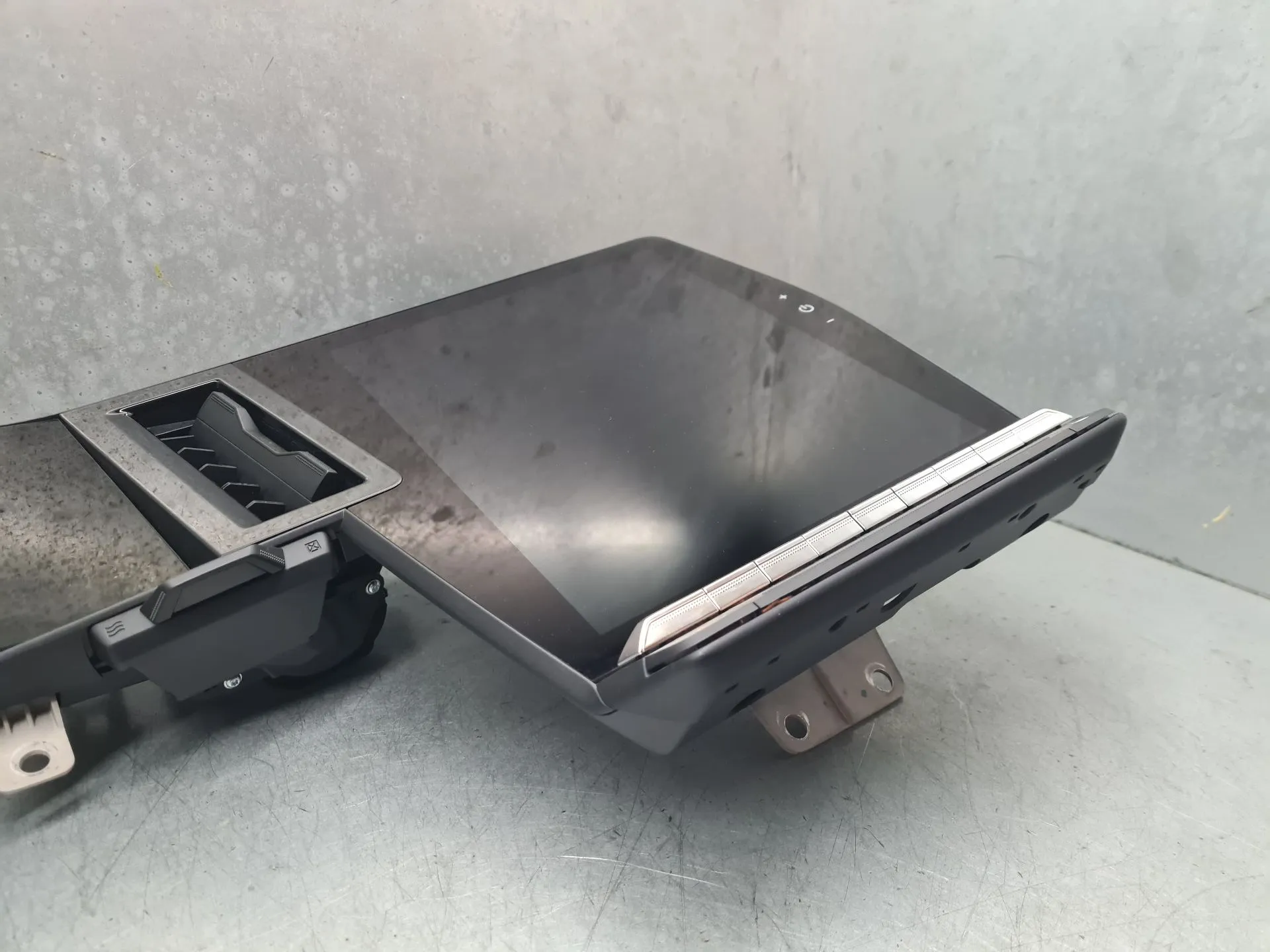 Kit Auto-rádio RENAULT Austral Imagem-2