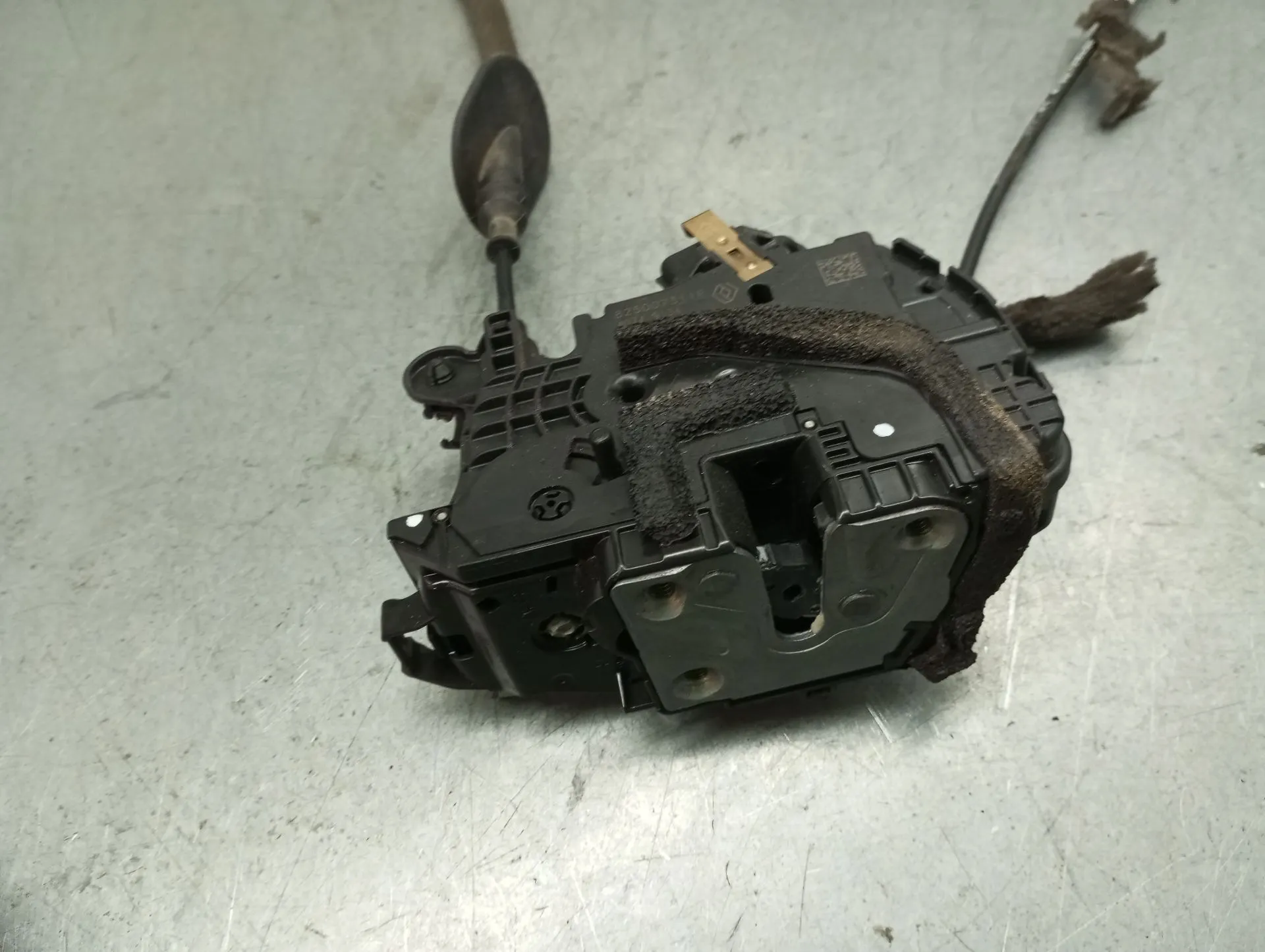 Fechadura / fecho porta trás direito RENAULT Clio V (BF_) Imagem-1