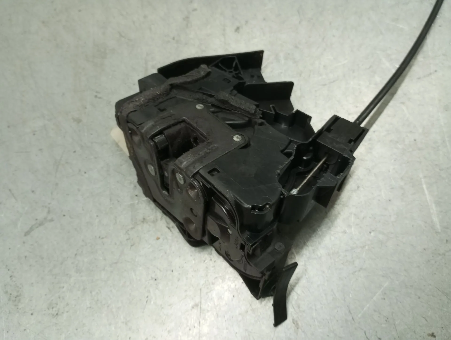 Fechadura / fecho porta frente esquerdo RENAULT Megane IV (B9A/M_) Imagem-2