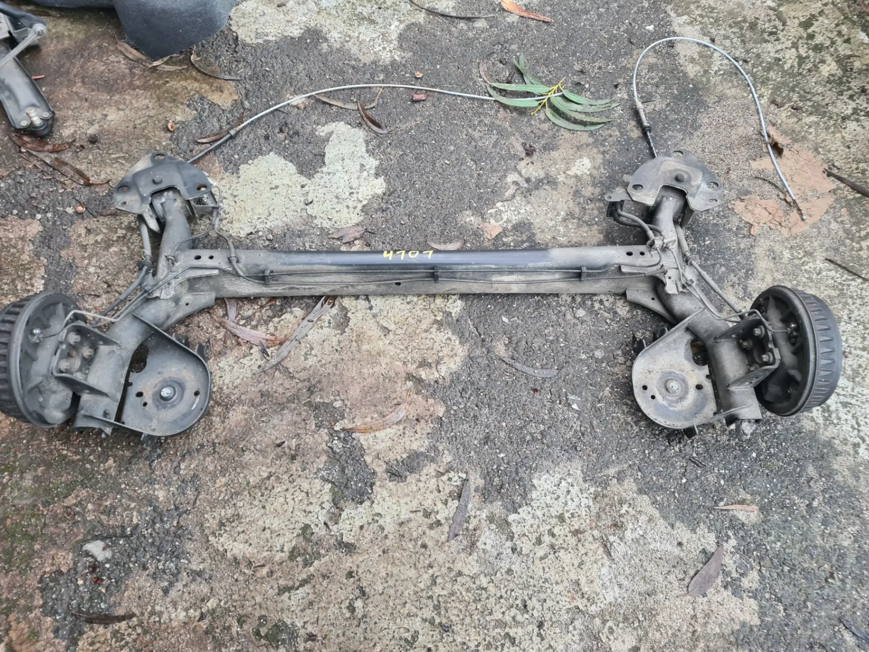 Assale posteriore a tamburo RENAULT Kangoo Express (FW0/1_)