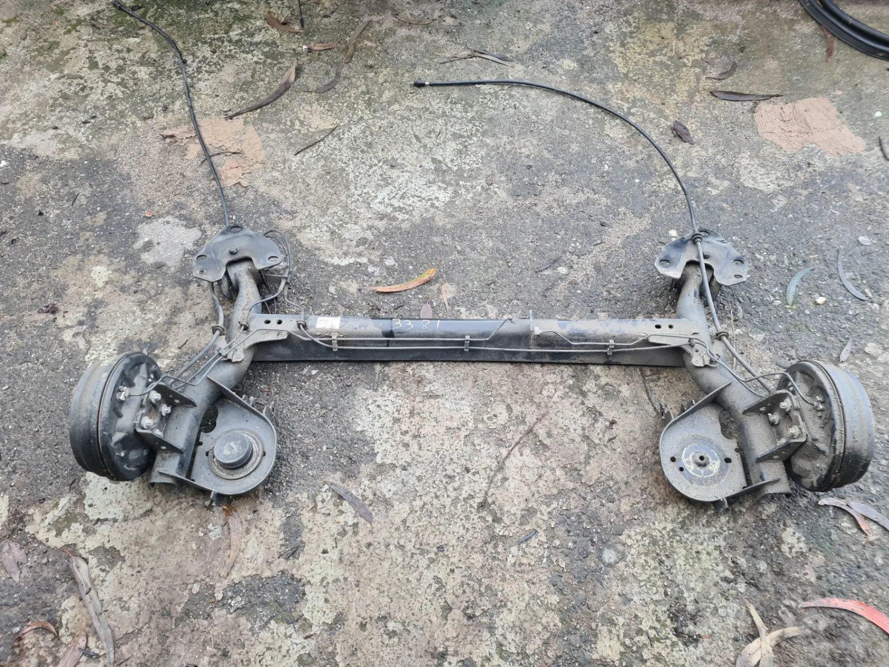 Essieu arrière à tambours DACIA Lodgy (JS_)