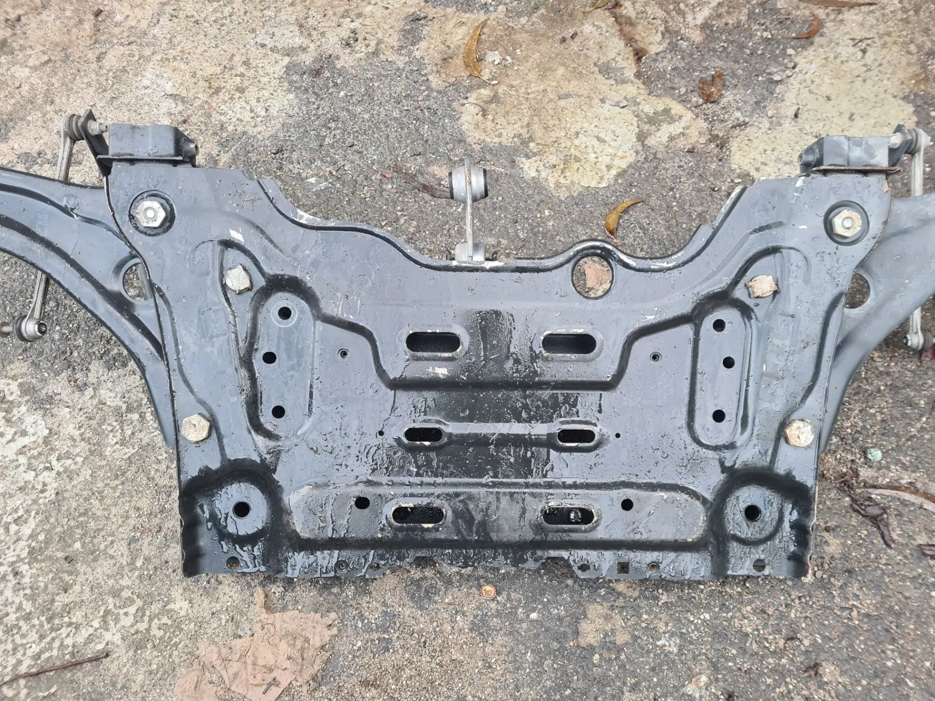 Front subframe RENAULT Megane IV (B9A/M_) Imagem-1
