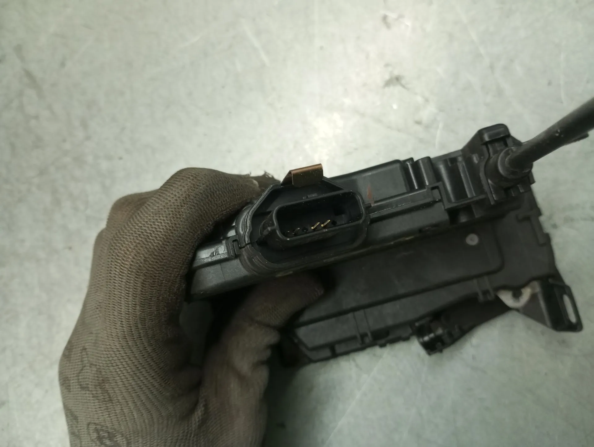 Fechadura / fecho porta frente direito RENAULT Trafic III (FG_) Imagem-2