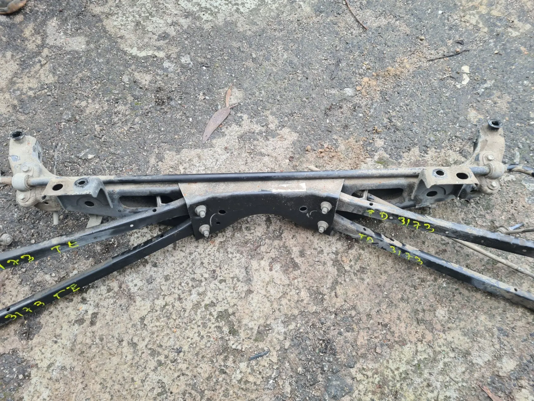 Berceau arrière MINI Mini Clubman (R55) Imagem-1