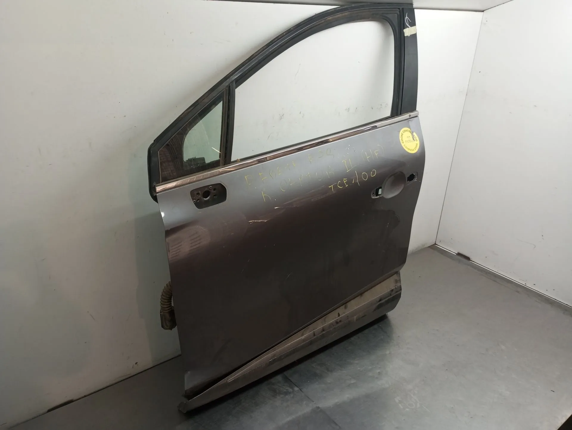 Porta frente esquerda RENAULT Captur II Imagem-1