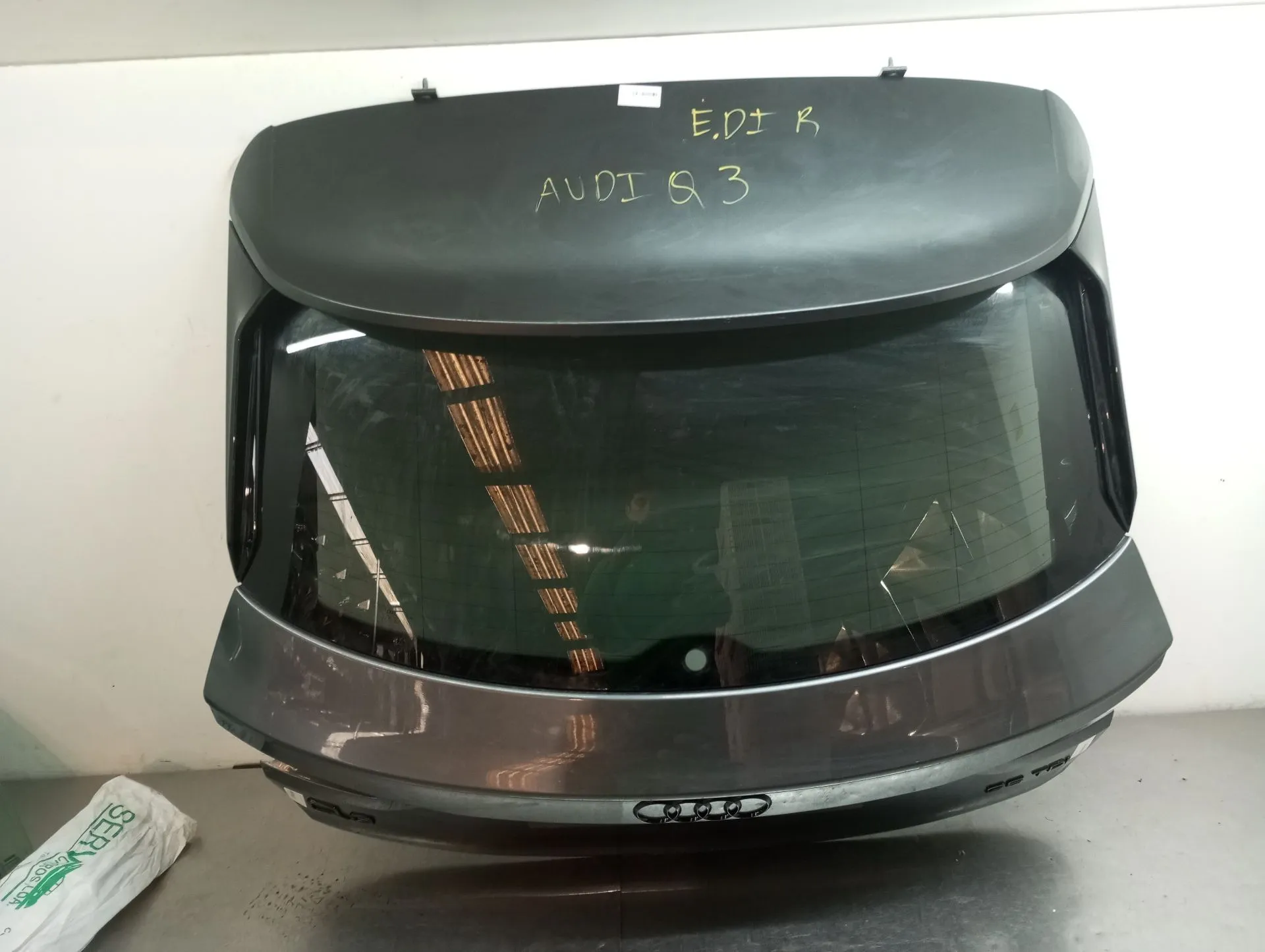 Porta / tampa da mala AUDI Q3 Sportback (F3N)