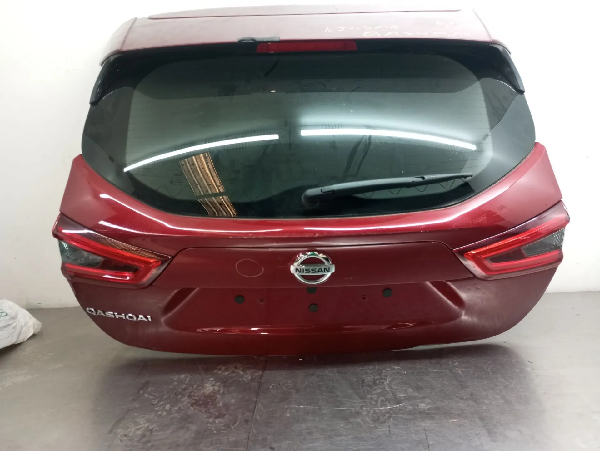 Porta / tampa da mala NISSAN Qashqai II (J11)