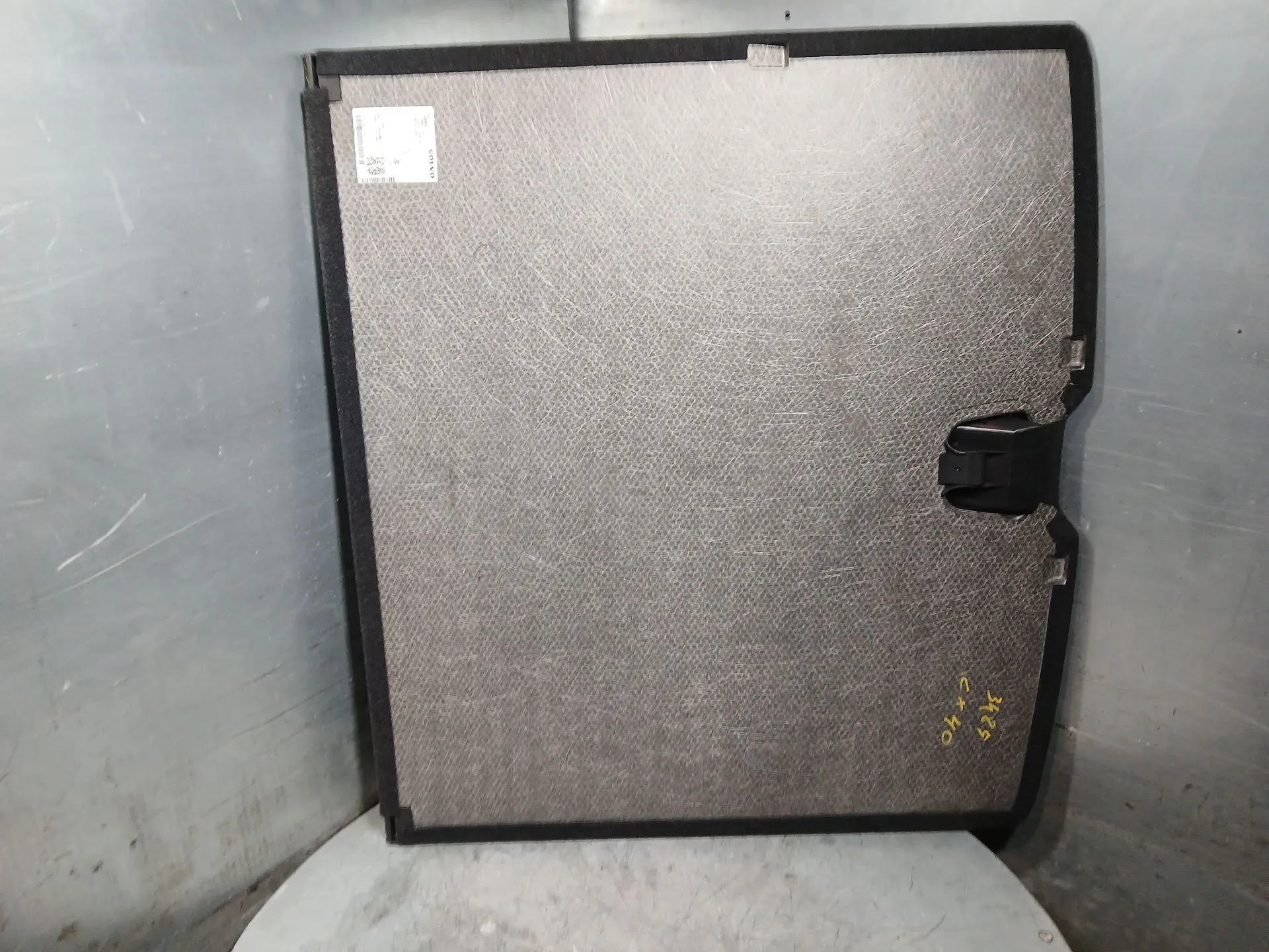 Cobertura inferior/ tapete / alcatifa da mala VOLVO XC40 (536) Imagem-1